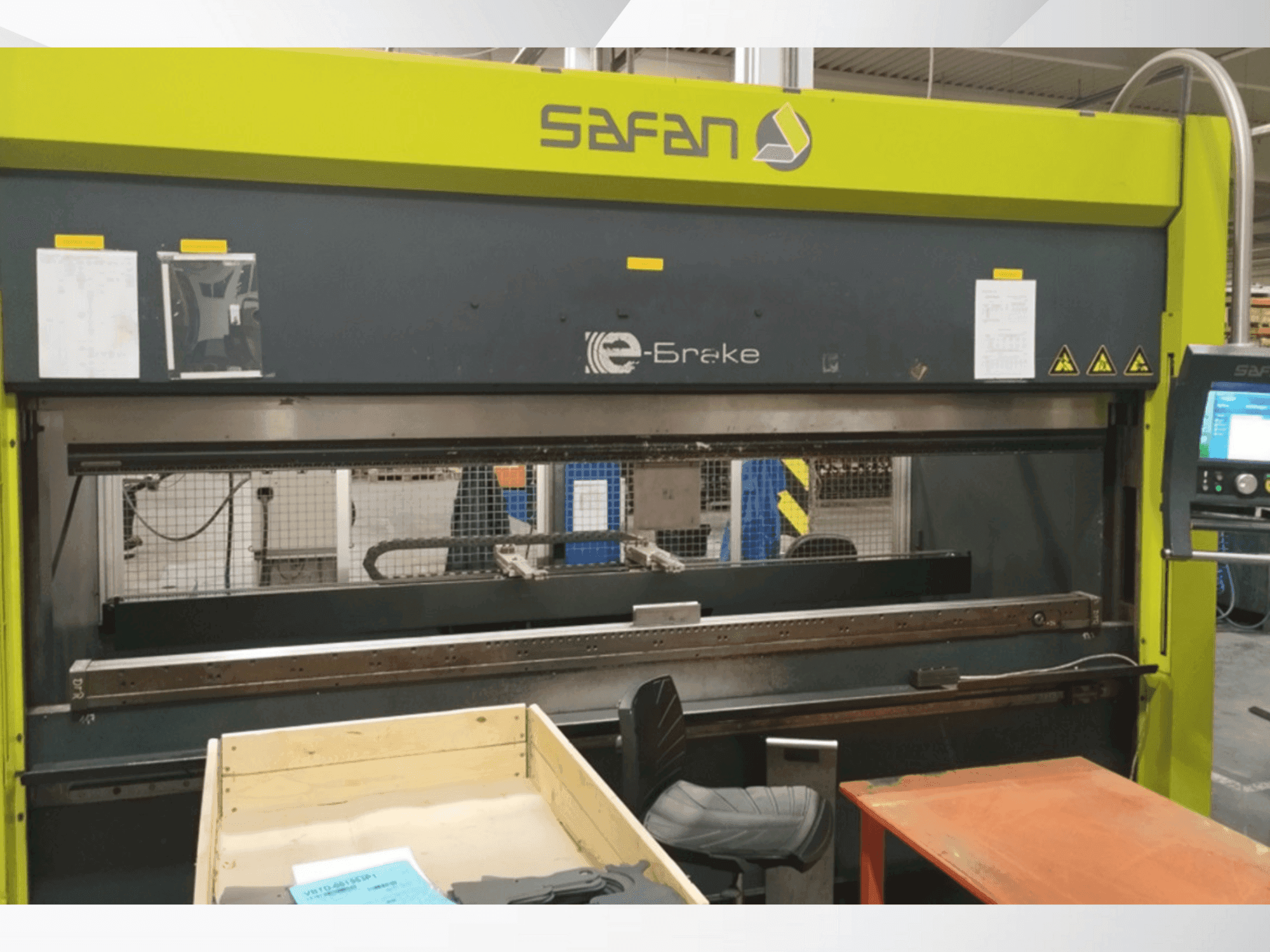 MACHINE_IMG_ALT_FRONT_VIEW