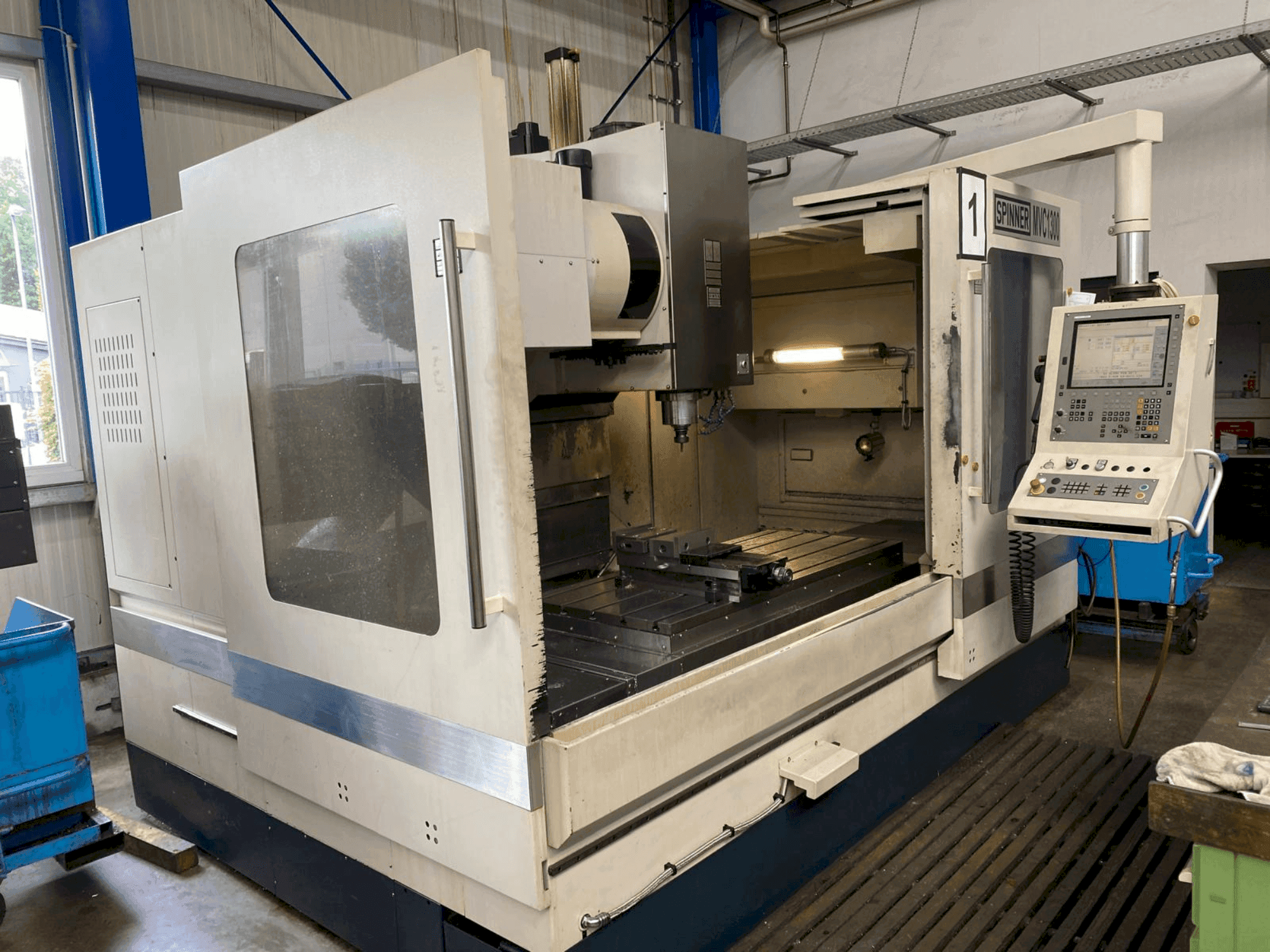 MACHINE_IMG_ALT_FRONT_VIEW