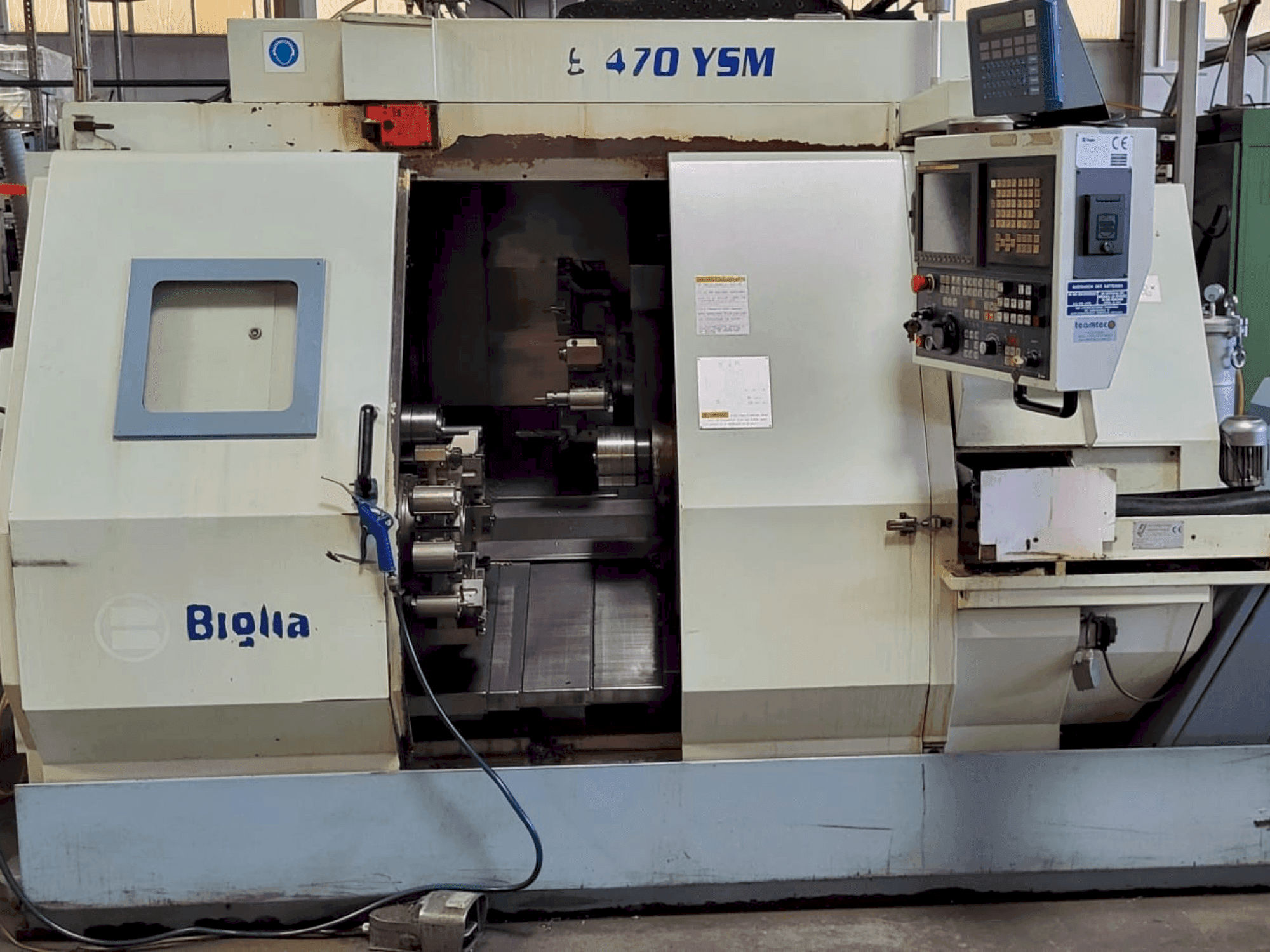 MACHINE_IMG_ALT_FRONT_VIEW