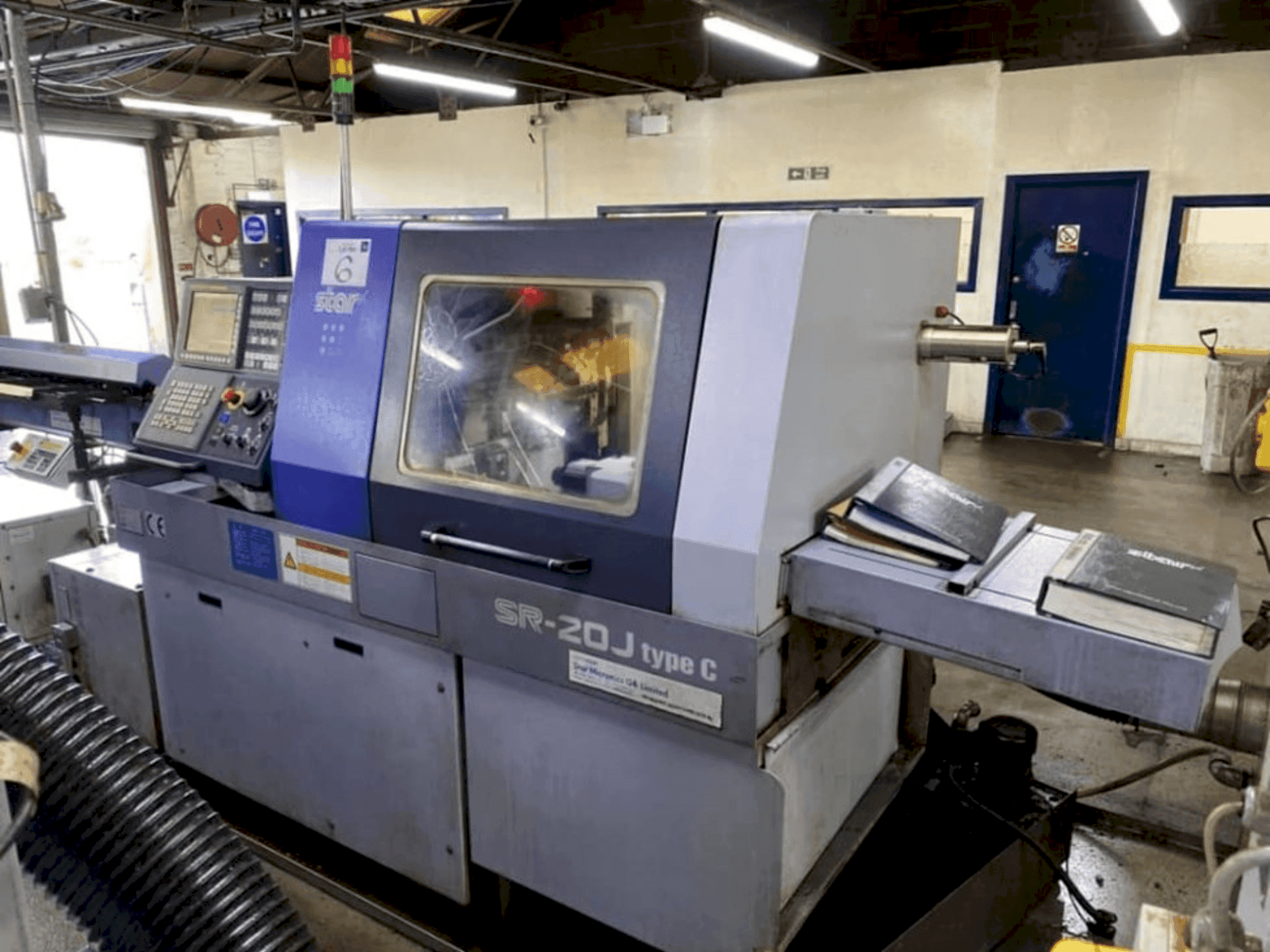 MACHINE_IMG_ALT_FRONT_VIEW