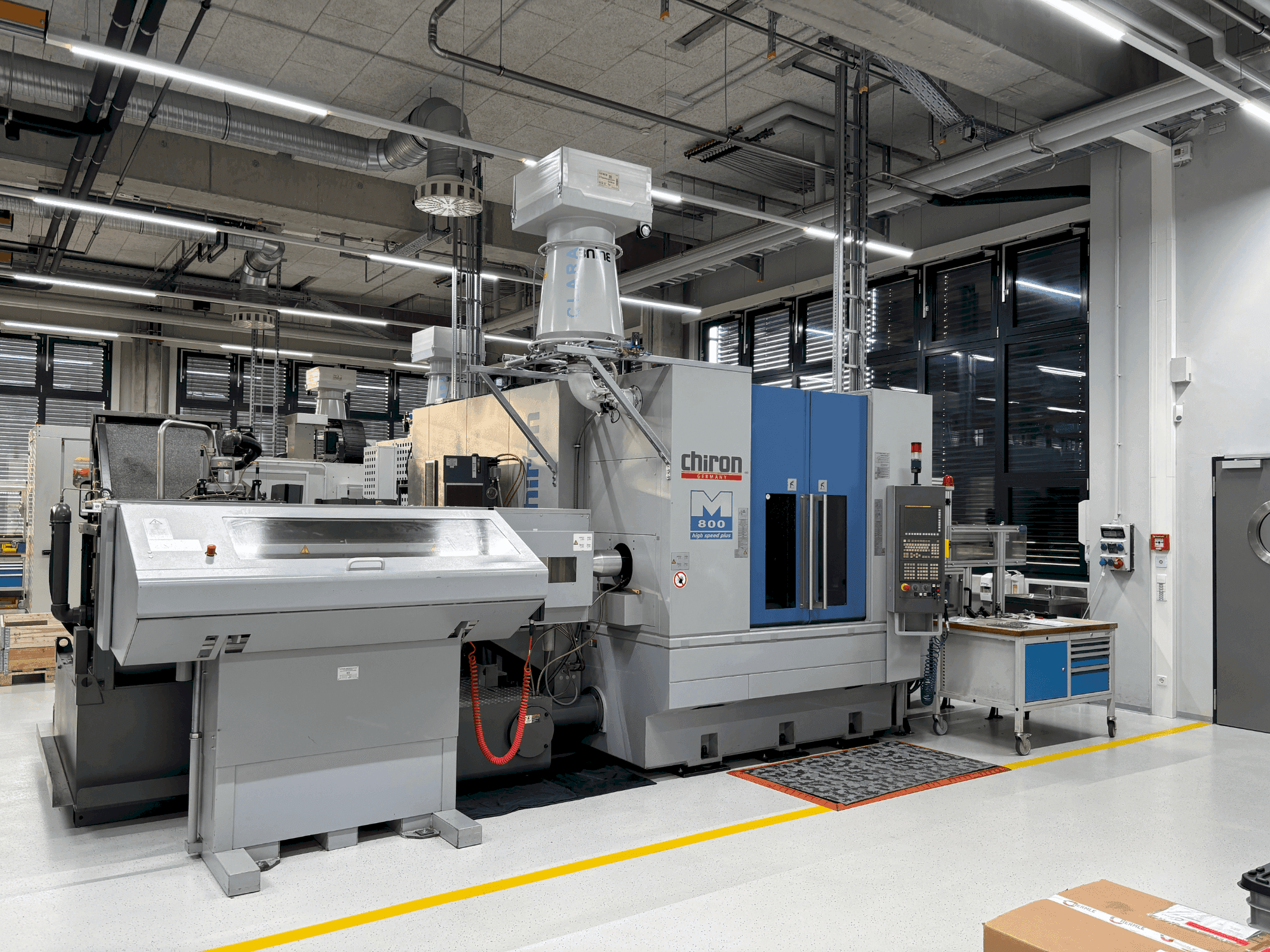 MACHINE_IMG_ALT_FRONT_VIEW