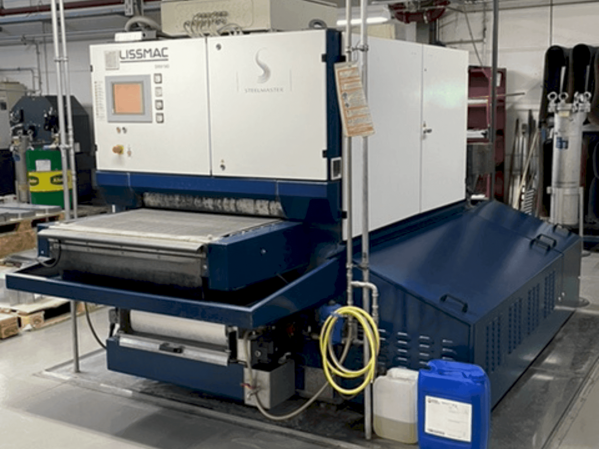 MACHINE_IMG_ALT_FRONT_VIEW