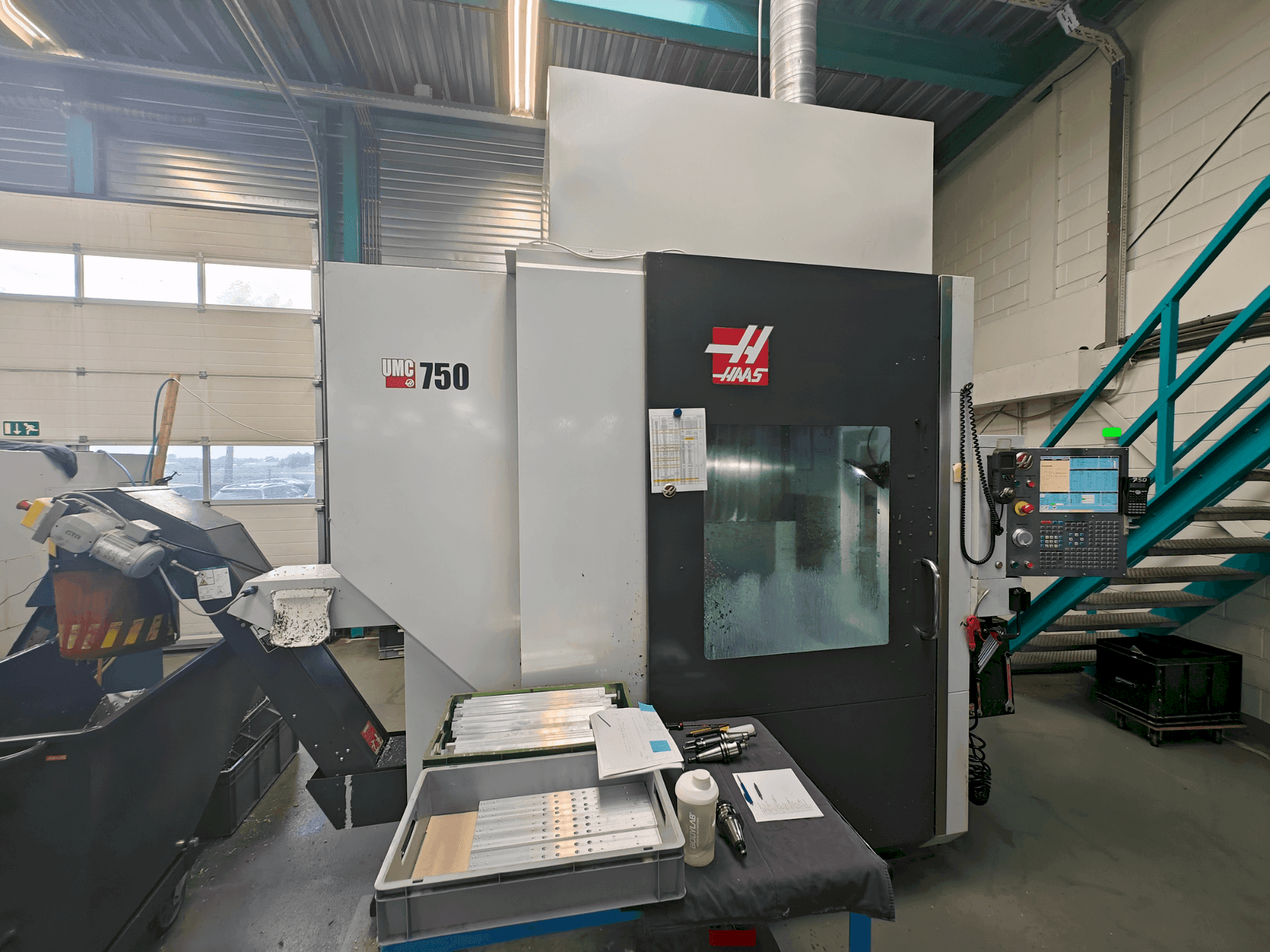 MACHINE_IMG_ALT_FRONT_VIEW