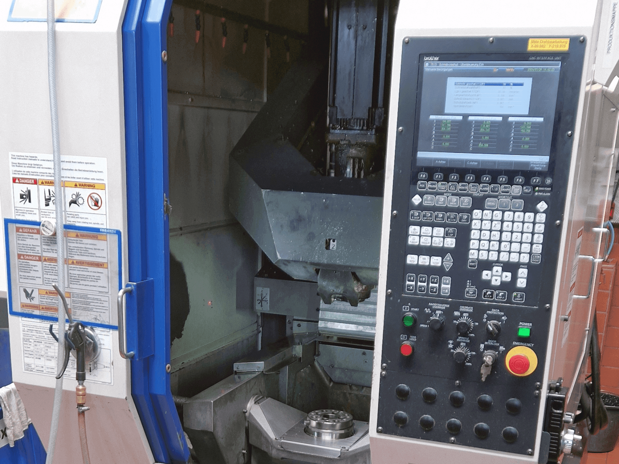 MACHINE_IMG_ALT_FRONT_VIEW