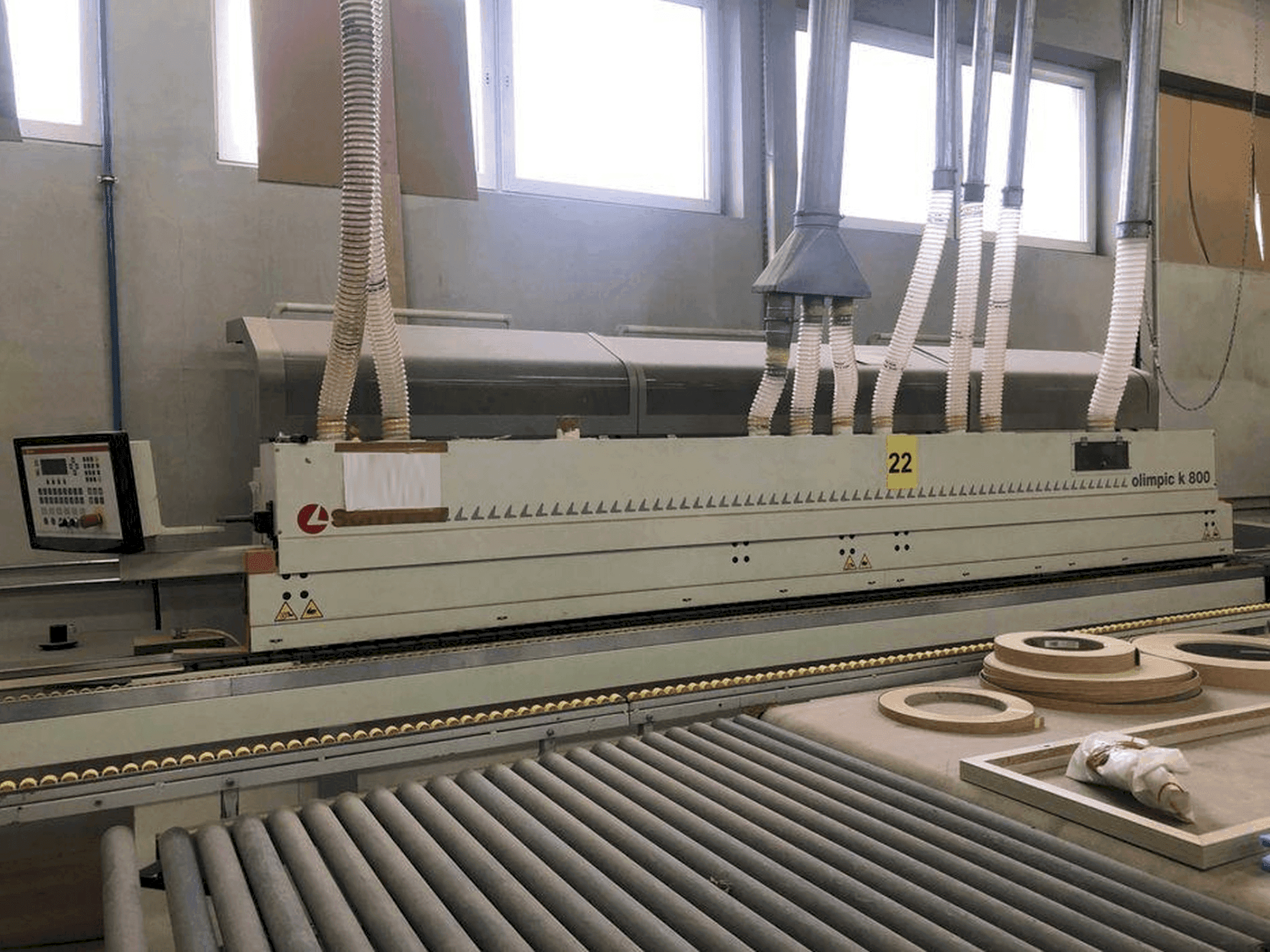 MACHINE_IMG_ALT_FRONT_VIEW