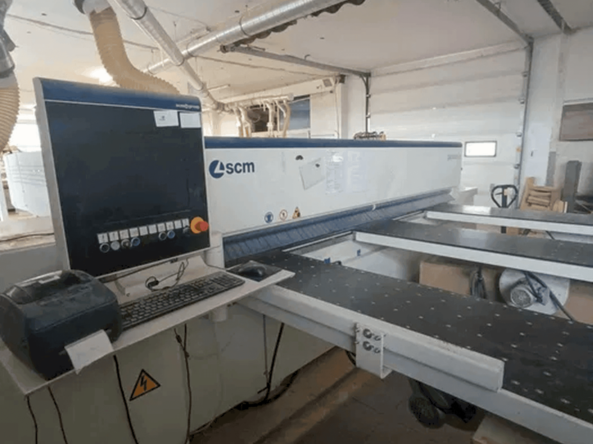 MACHINE_IMG_ALT_FRONT_VIEW