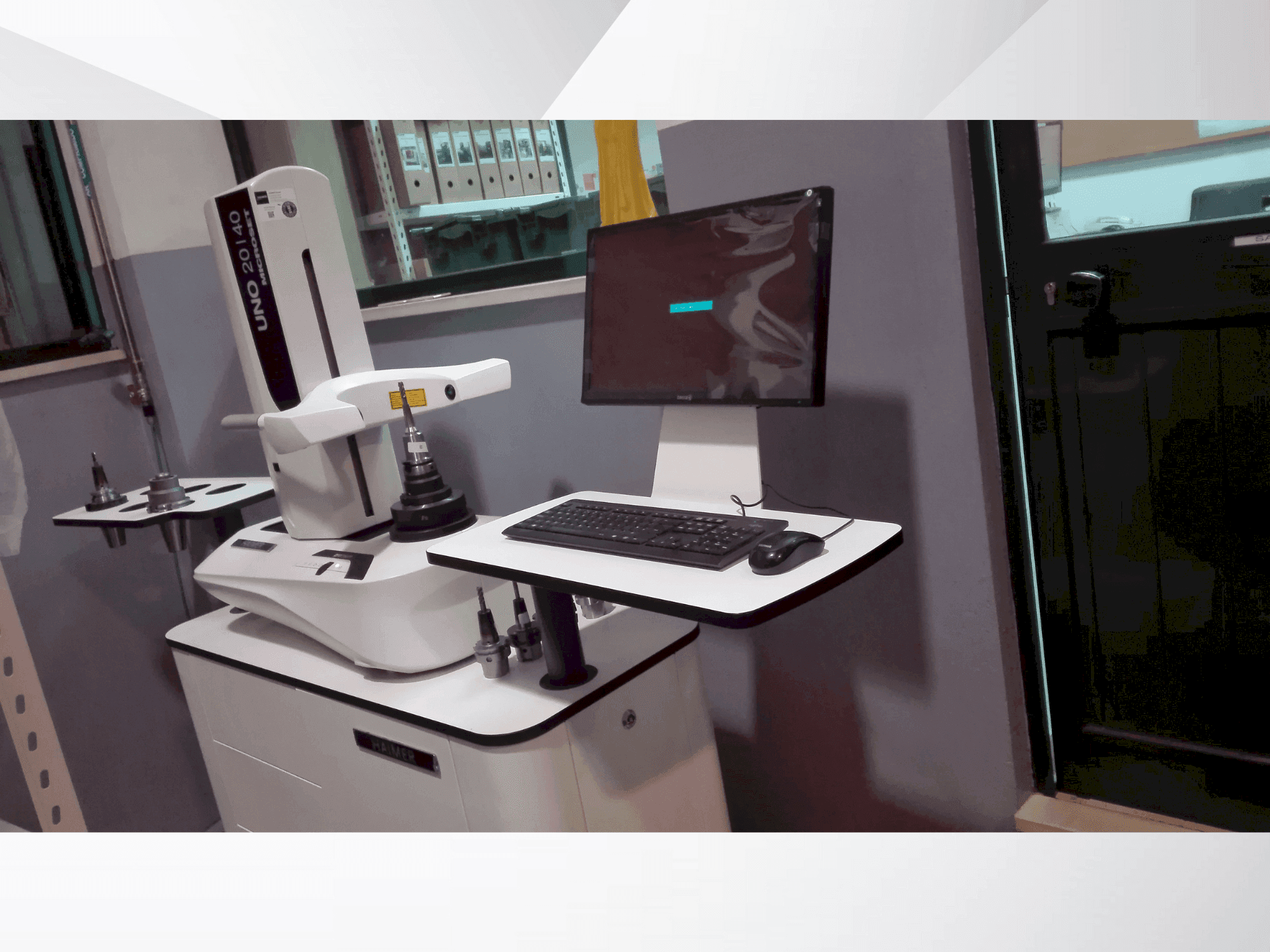 MACHINE_IMG_ALT_FRONT_VIEW