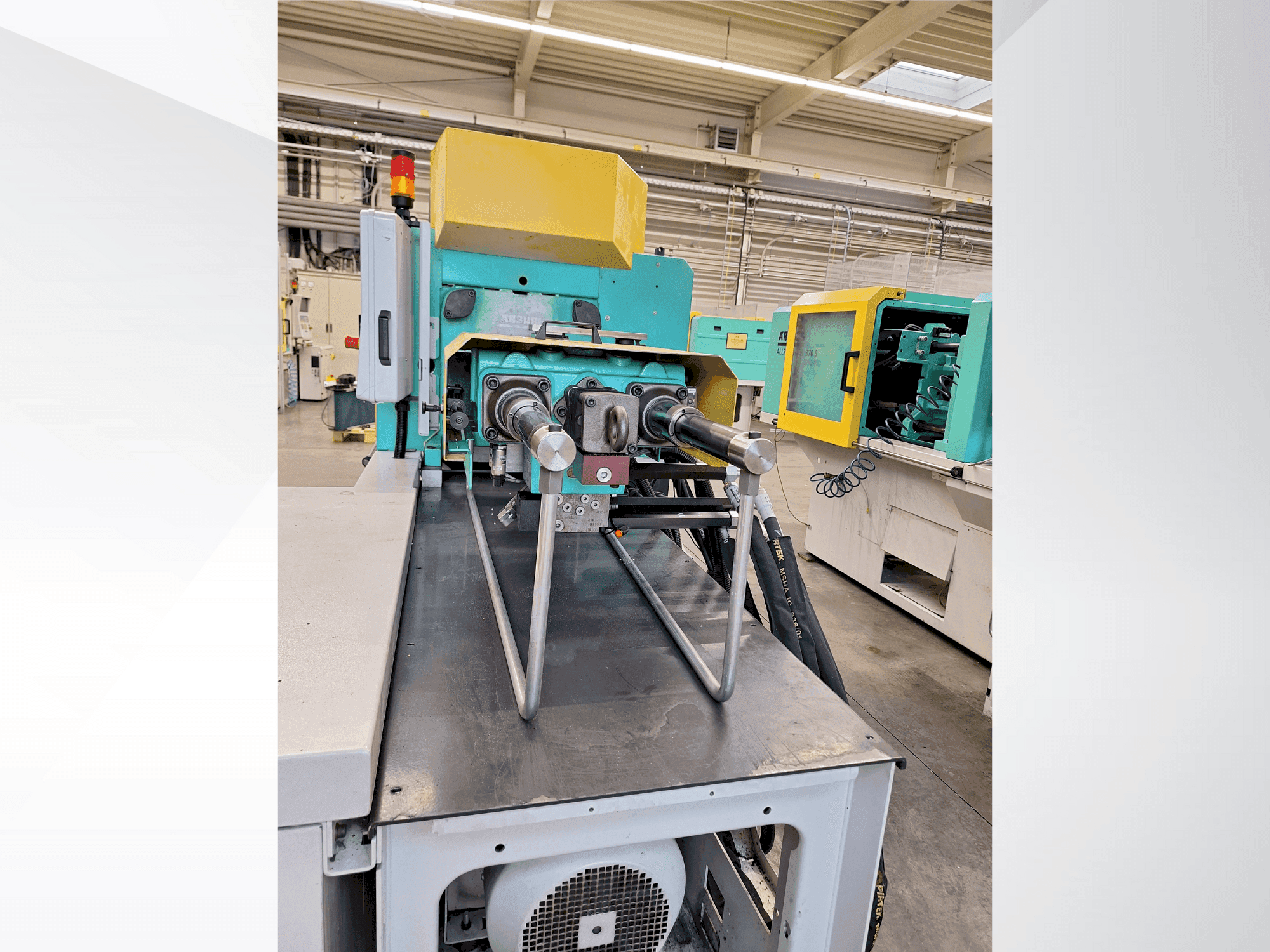 MACHINE_IMG_ALT_FRONT_VIEW