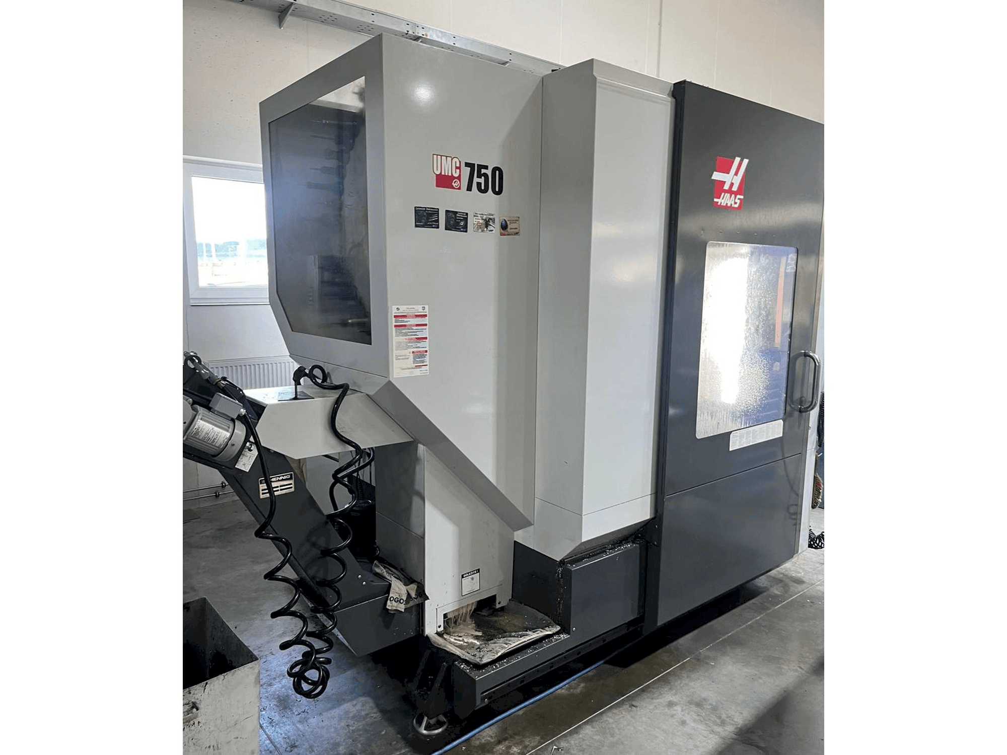 MACHINE_IMG_ALT_FRONT_VIEW