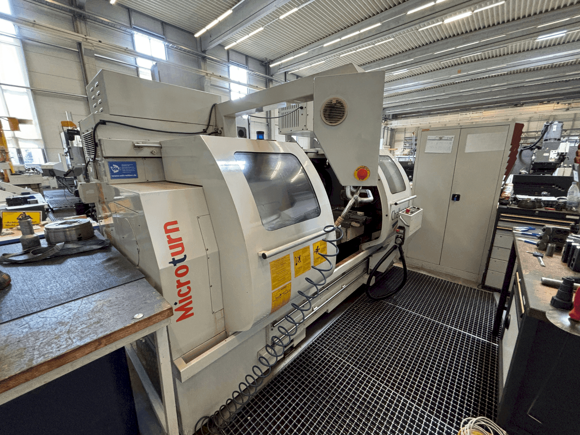 MACHINE_IMG_ALT_FRONT_VIEW