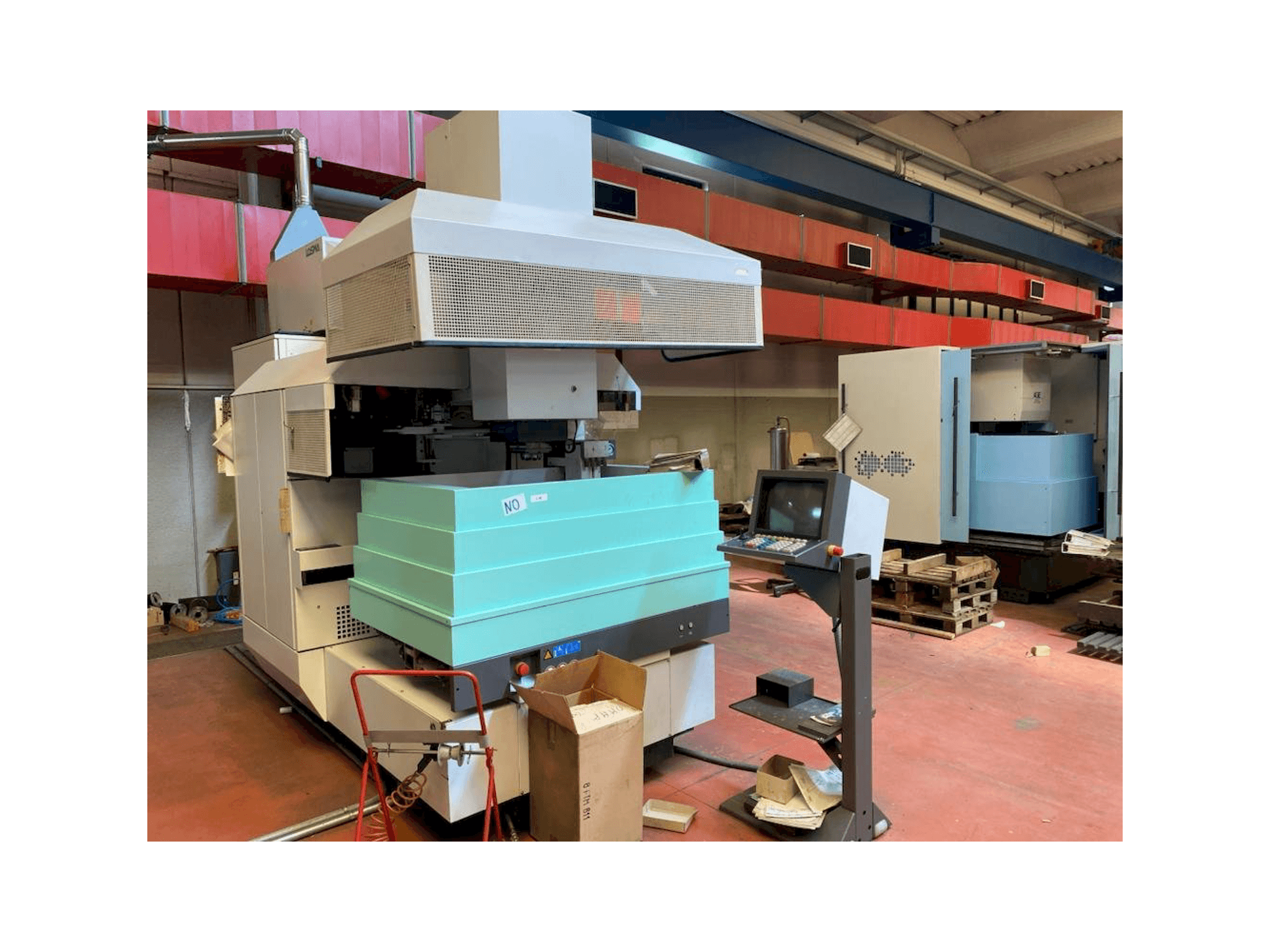 MACHINE_IMG_ALT_FRONT_VIEW