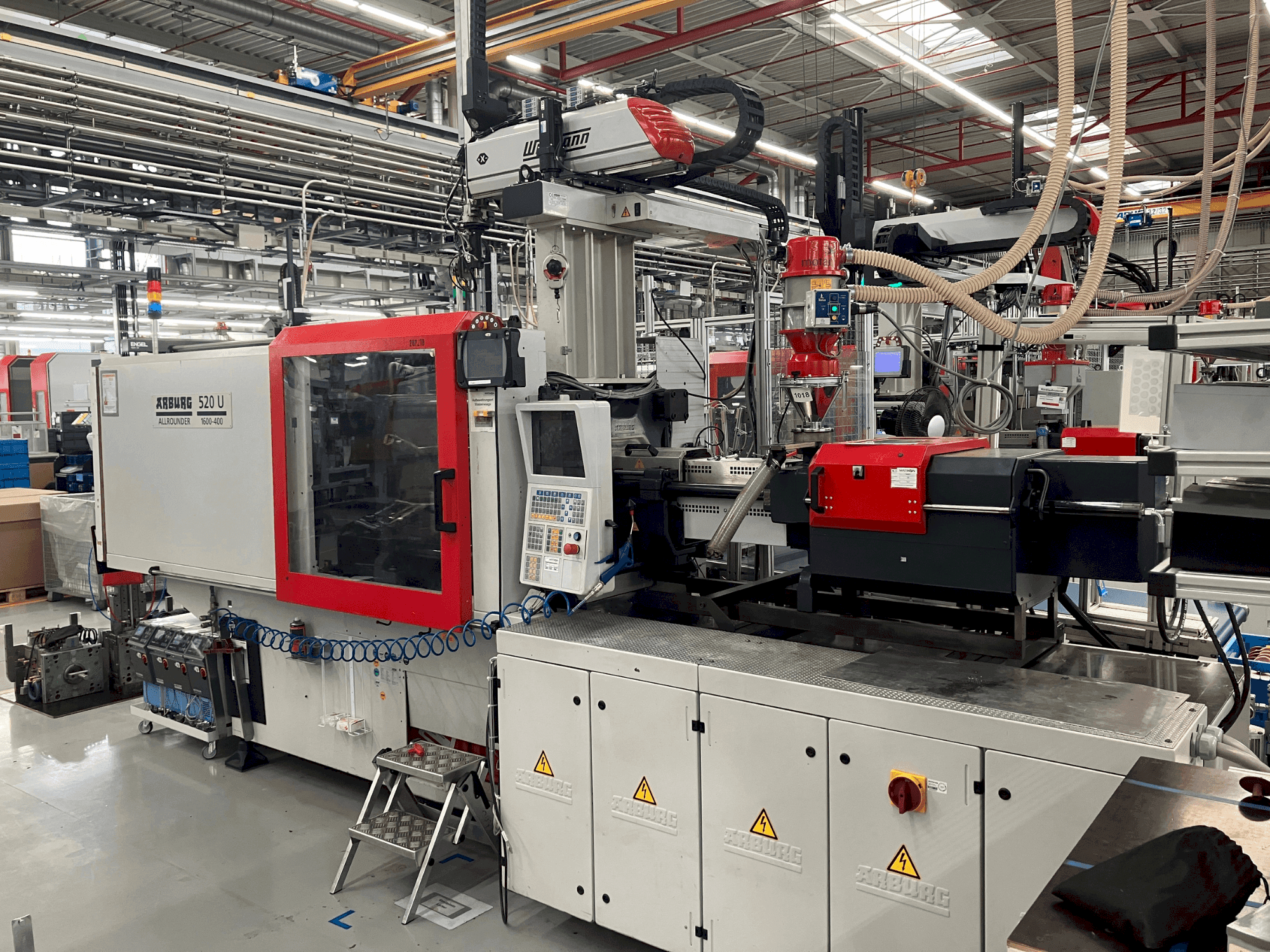 MACHINE_IMG_ALT_FRONT_VIEW