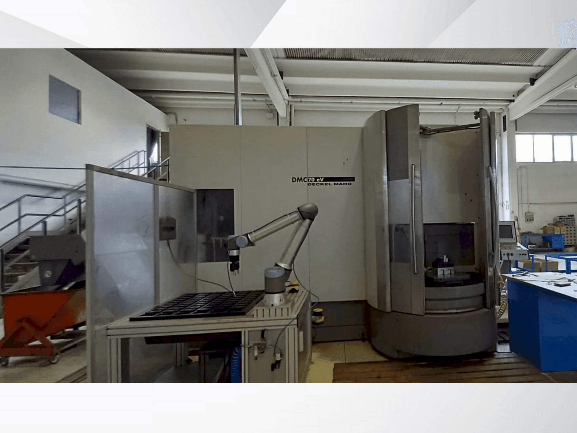 MACHINE_IMG_ALT_FRONT_VIEW