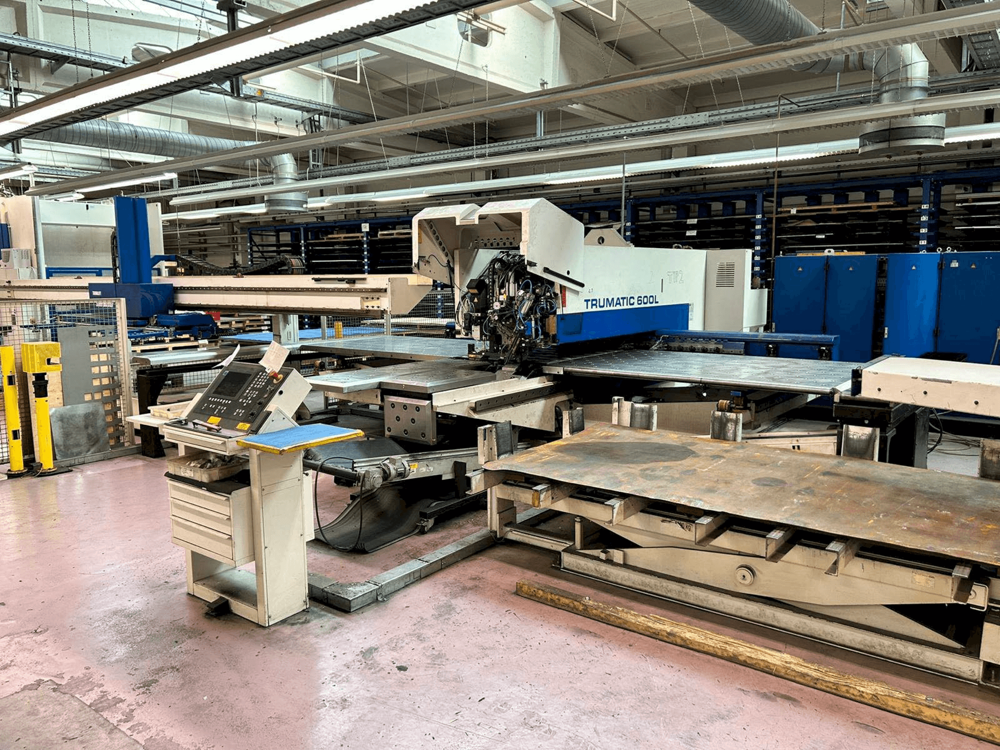 MACHINE_IMG_ALT_FRONT_VIEW
