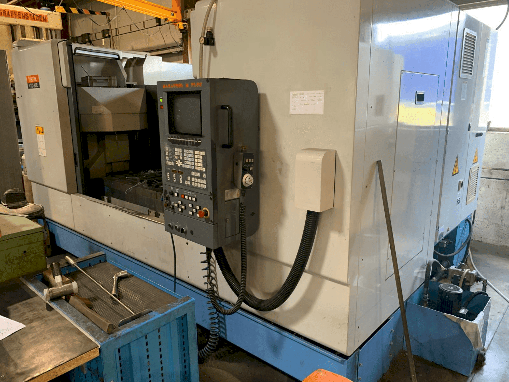 MACHINE_IMG_ALT_FRONT_VIEW