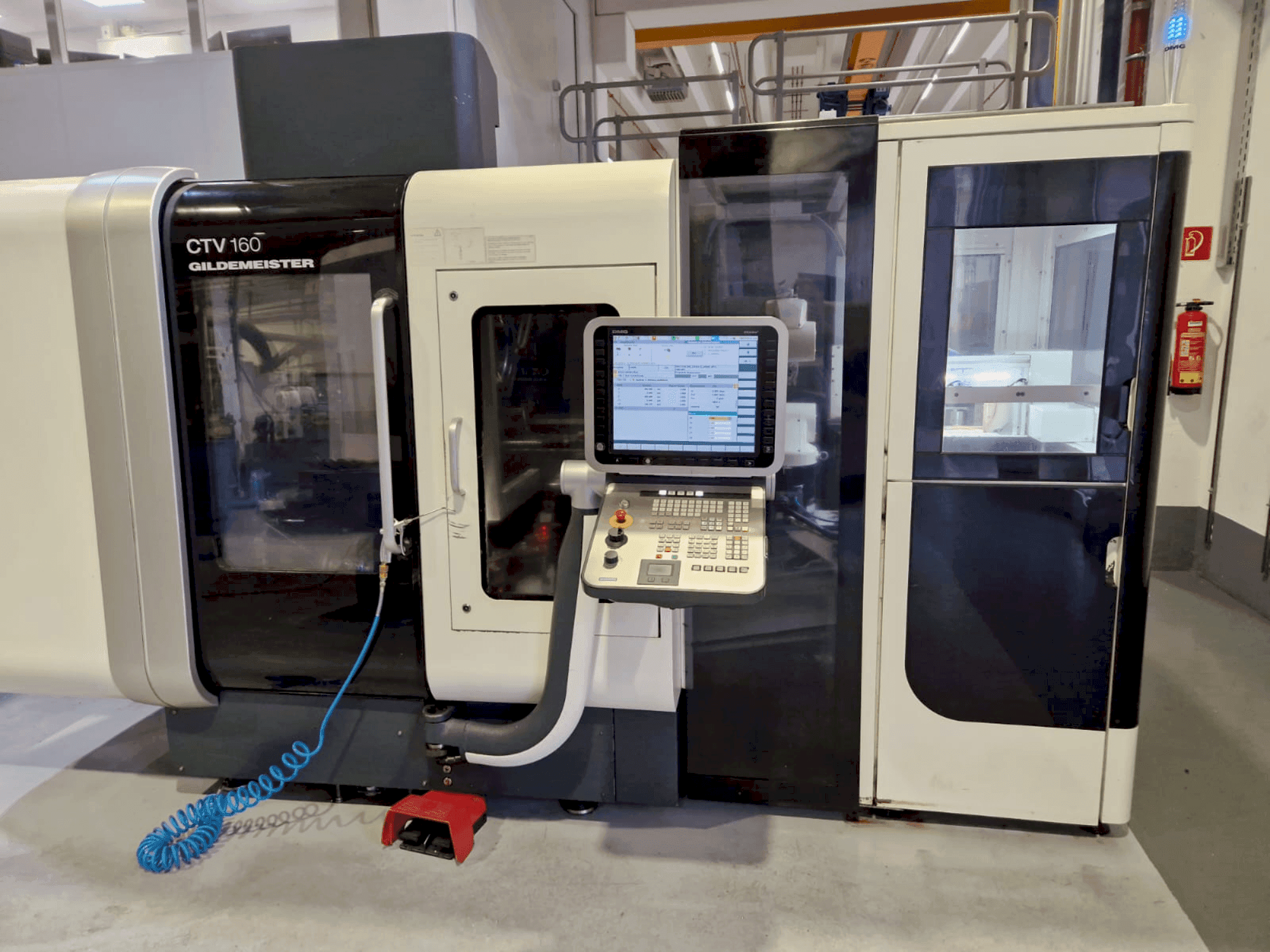 MACHINE_IMG_ALT_FRONT_VIEW