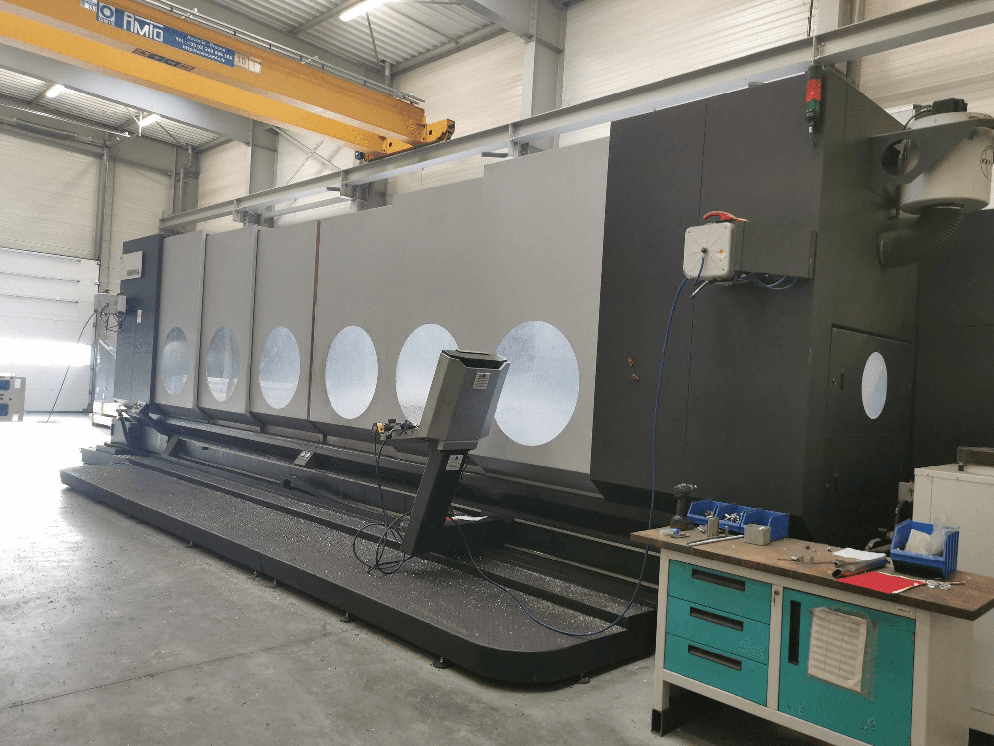 MACHINE_IMG_ALT_FRONT_VIEW