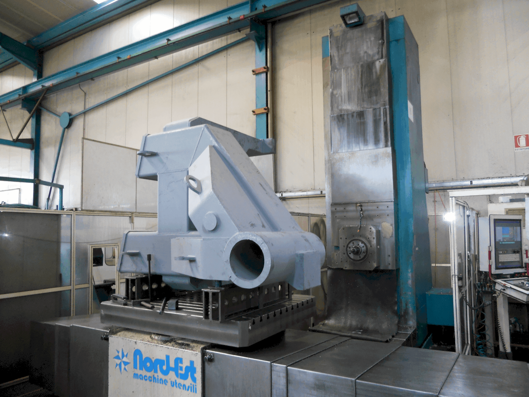 MACHINE_IMG_ALT_FRONT_VIEW