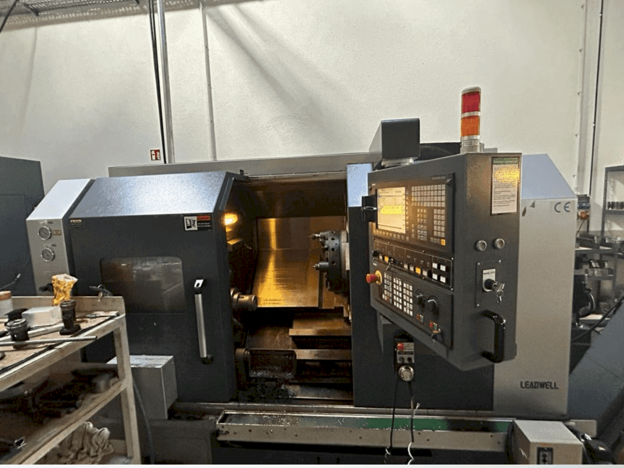 MACHINE_IMG_ALT_FRONT_VIEW