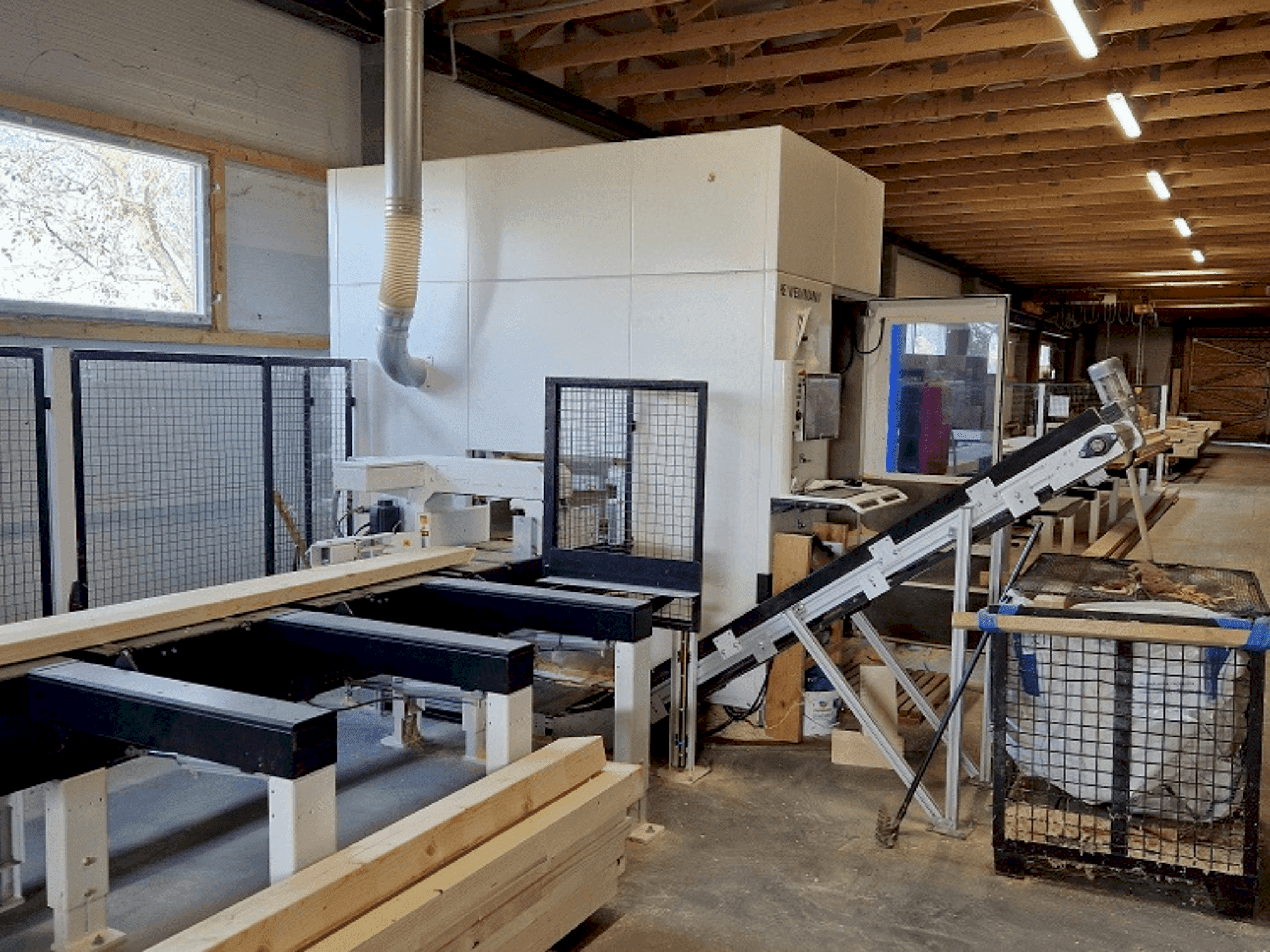 MACHINE_IMG_ALT_FRONT_VIEW