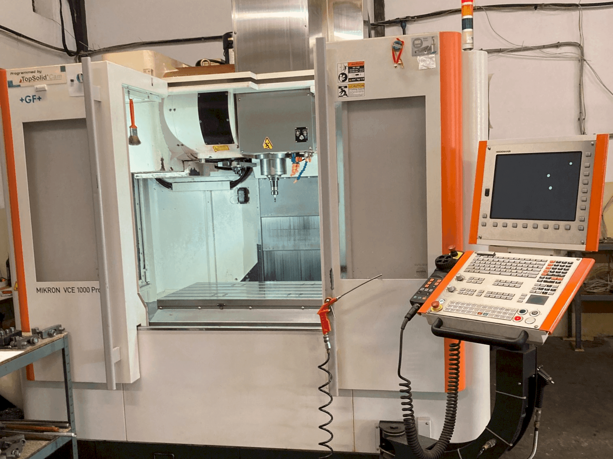 MACHINE_IMG_ALT_FRONT_VIEW