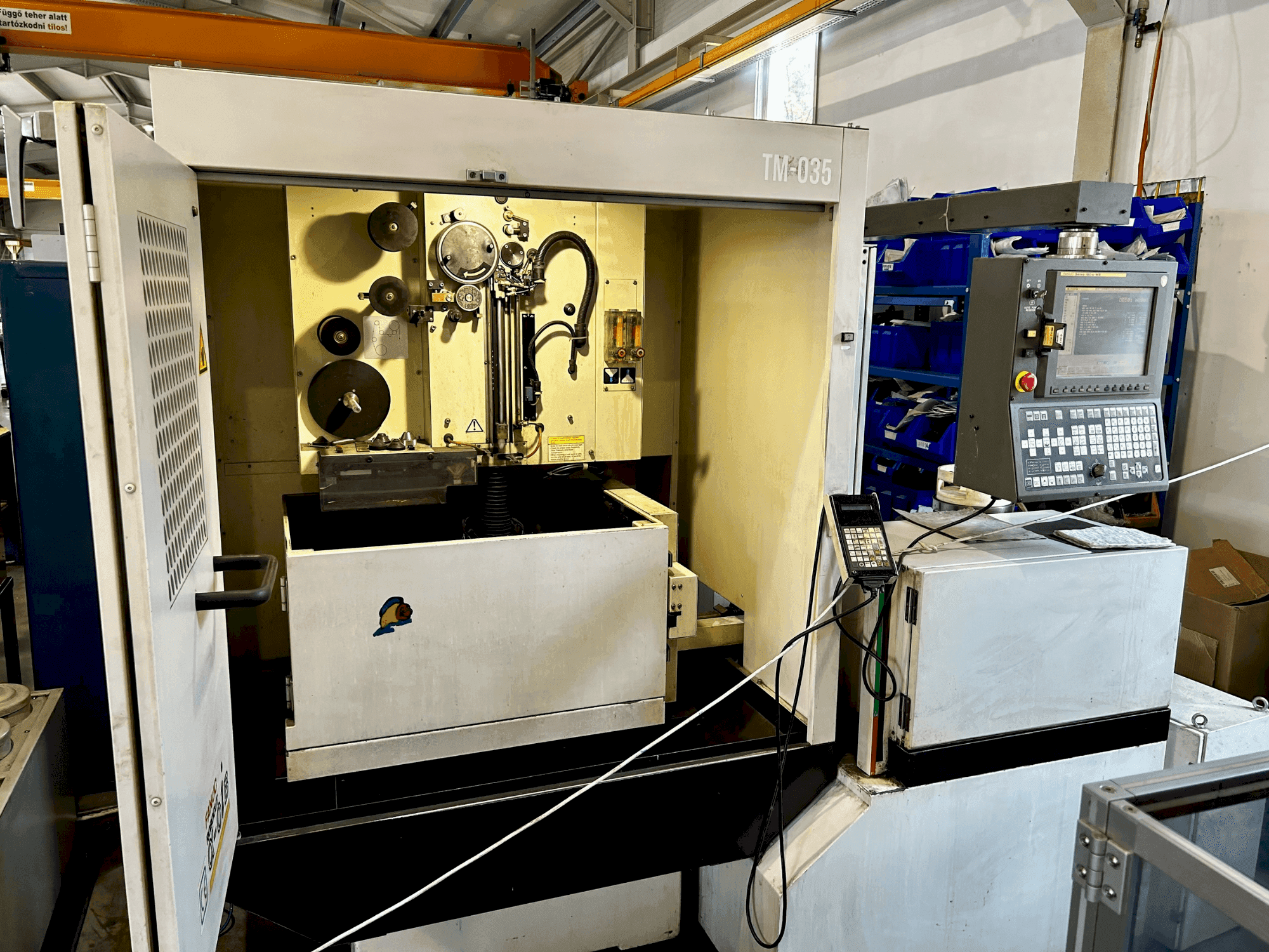 MACHINE_IMG_ALT_FRONT_VIEW