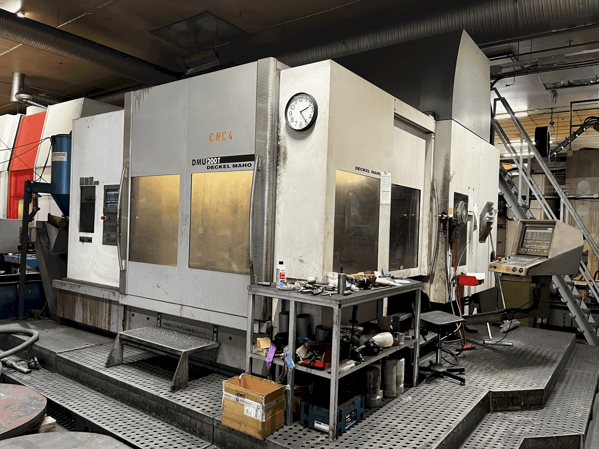 MACHINE_IMG_ALT_FRONT_VIEW