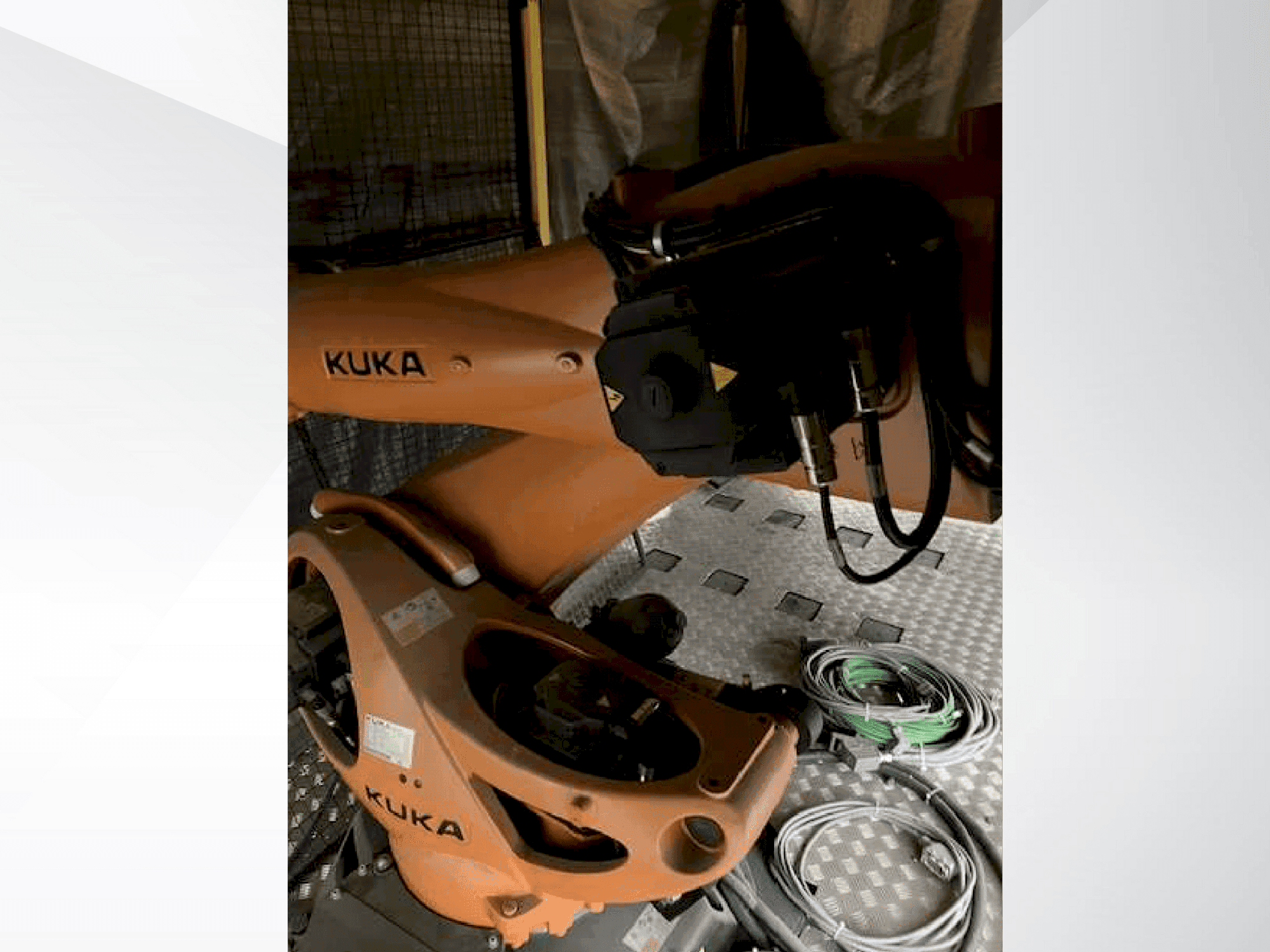 MACHINE_IMG_ALT_FRONT_VIEW