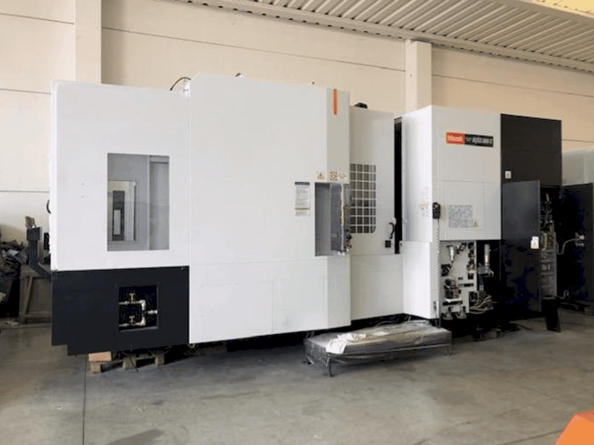 MACHINE_IMG_ALT_FRONT_VIEW