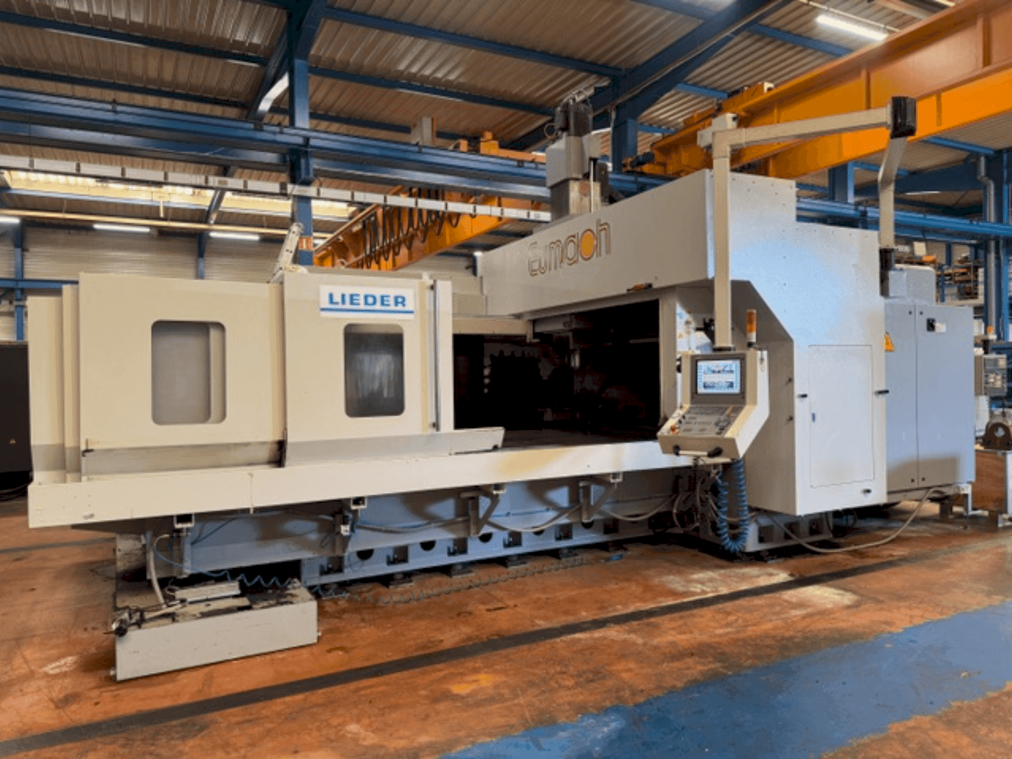 MACHINE_IMG_ALT_FRONT_VIEW