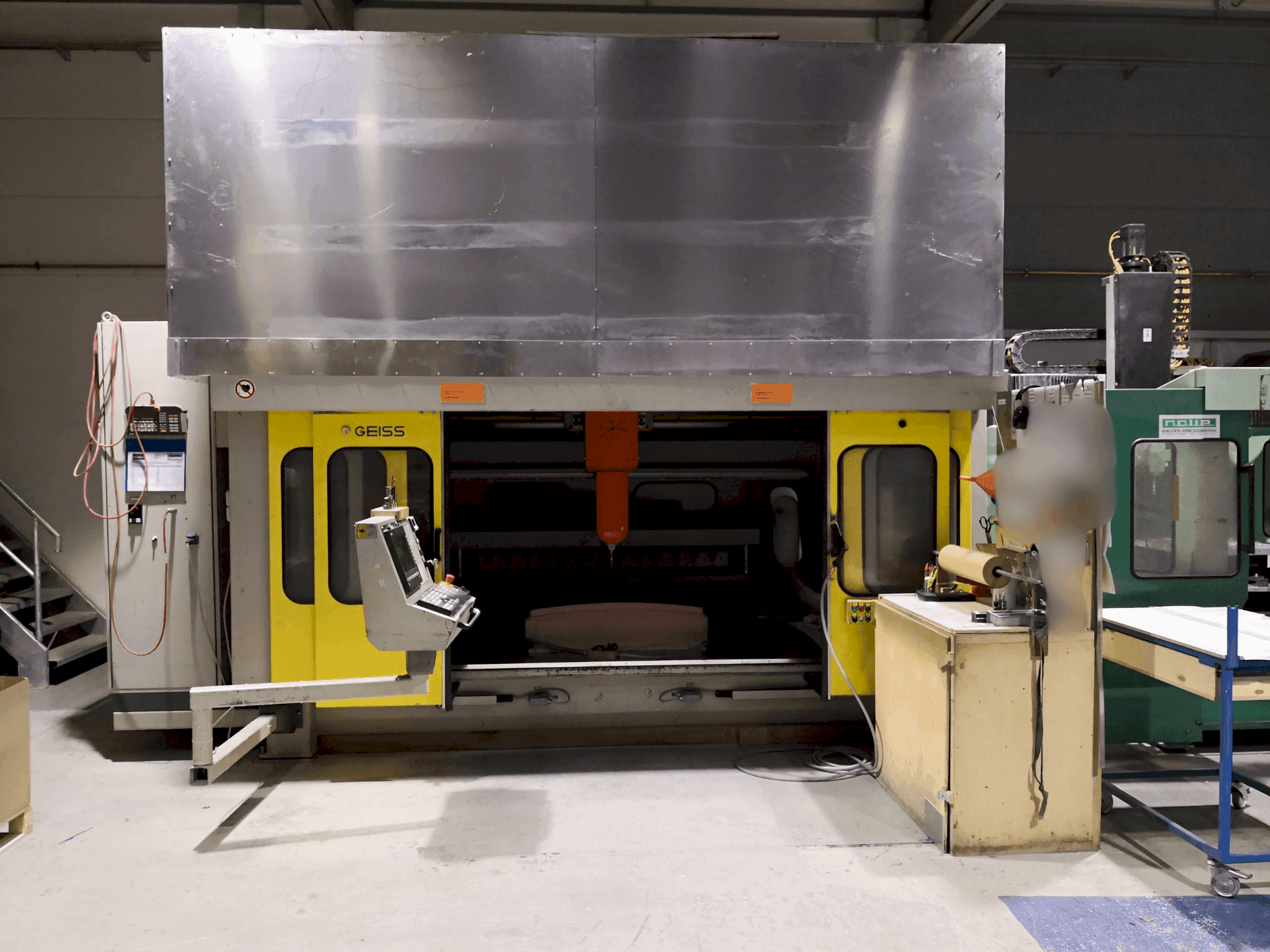 MACHINE_IMG_ALT_FRONT_VIEW