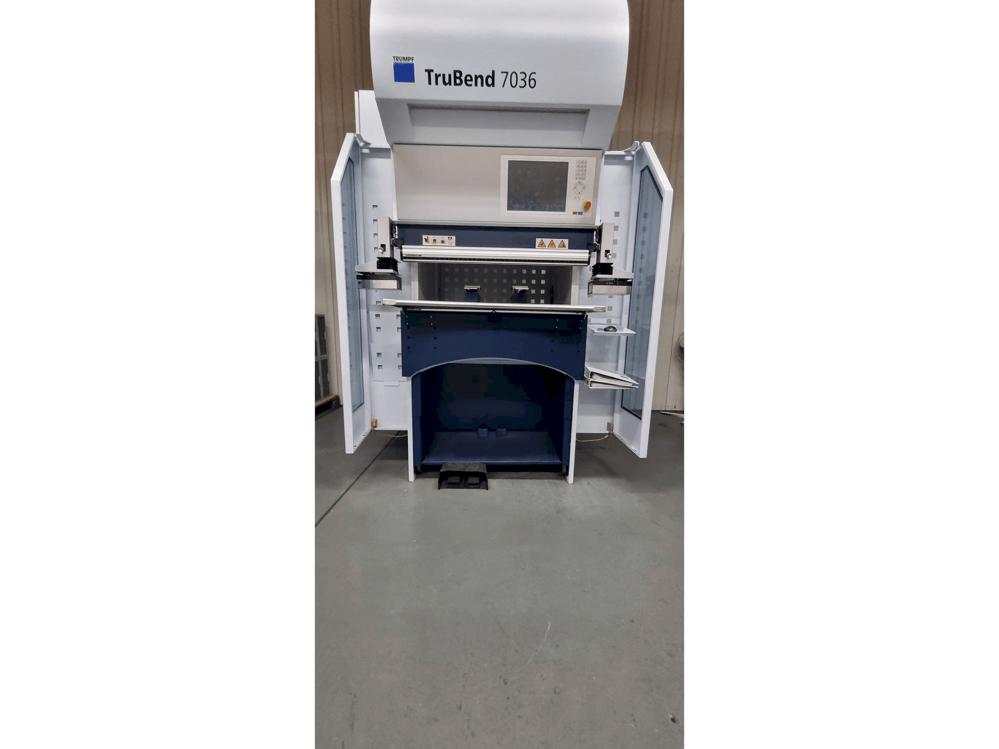 MACHINE_IMG_ALT_FRONT_VIEW