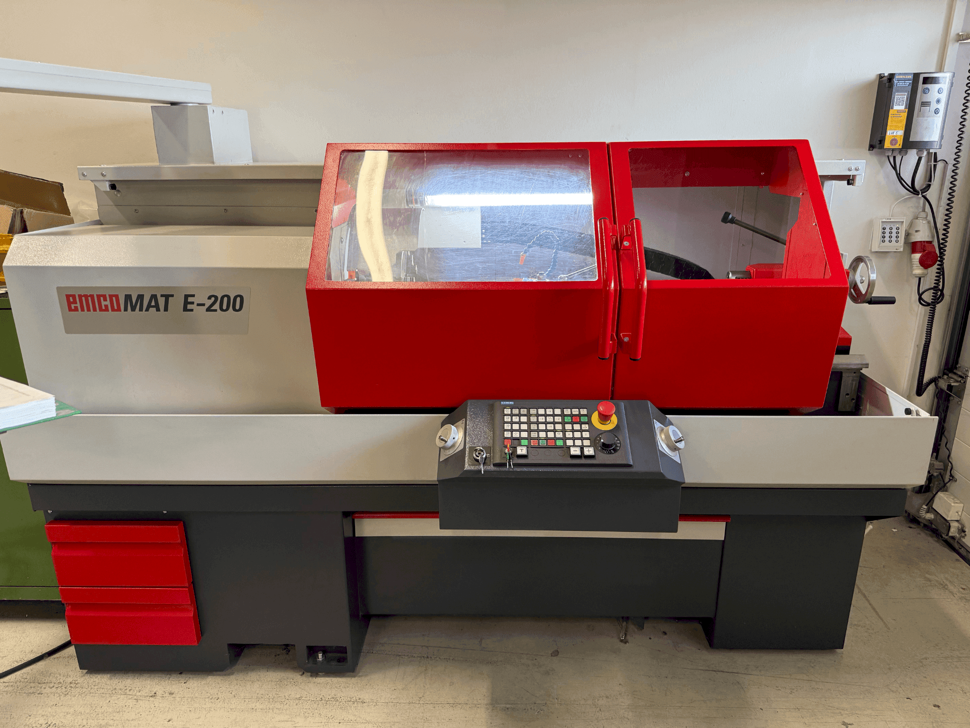 MACHINE_IMG_ALT_FRONT_VIEW