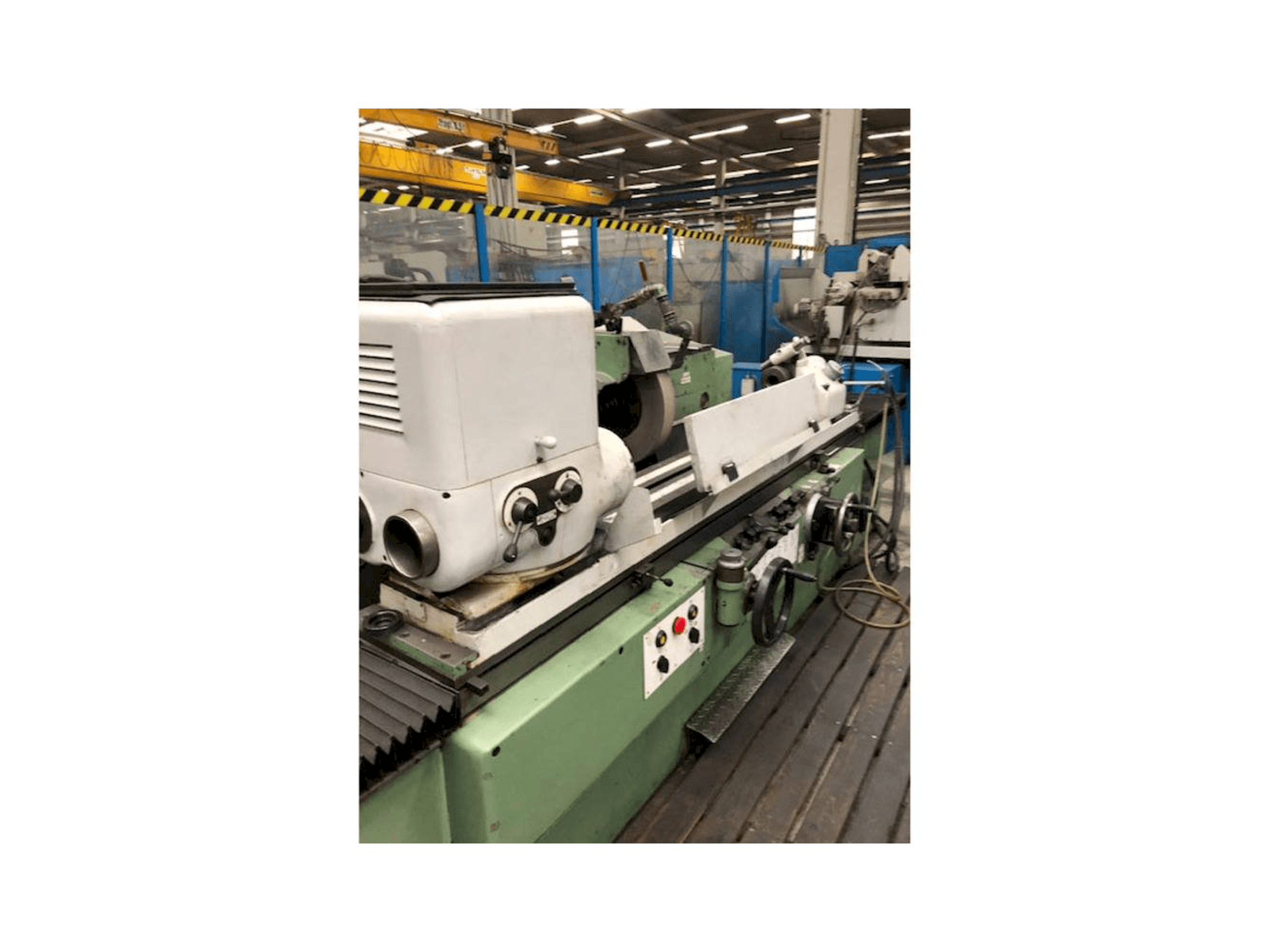 MACHINE_IMG_ALT_FRONT_VIEW