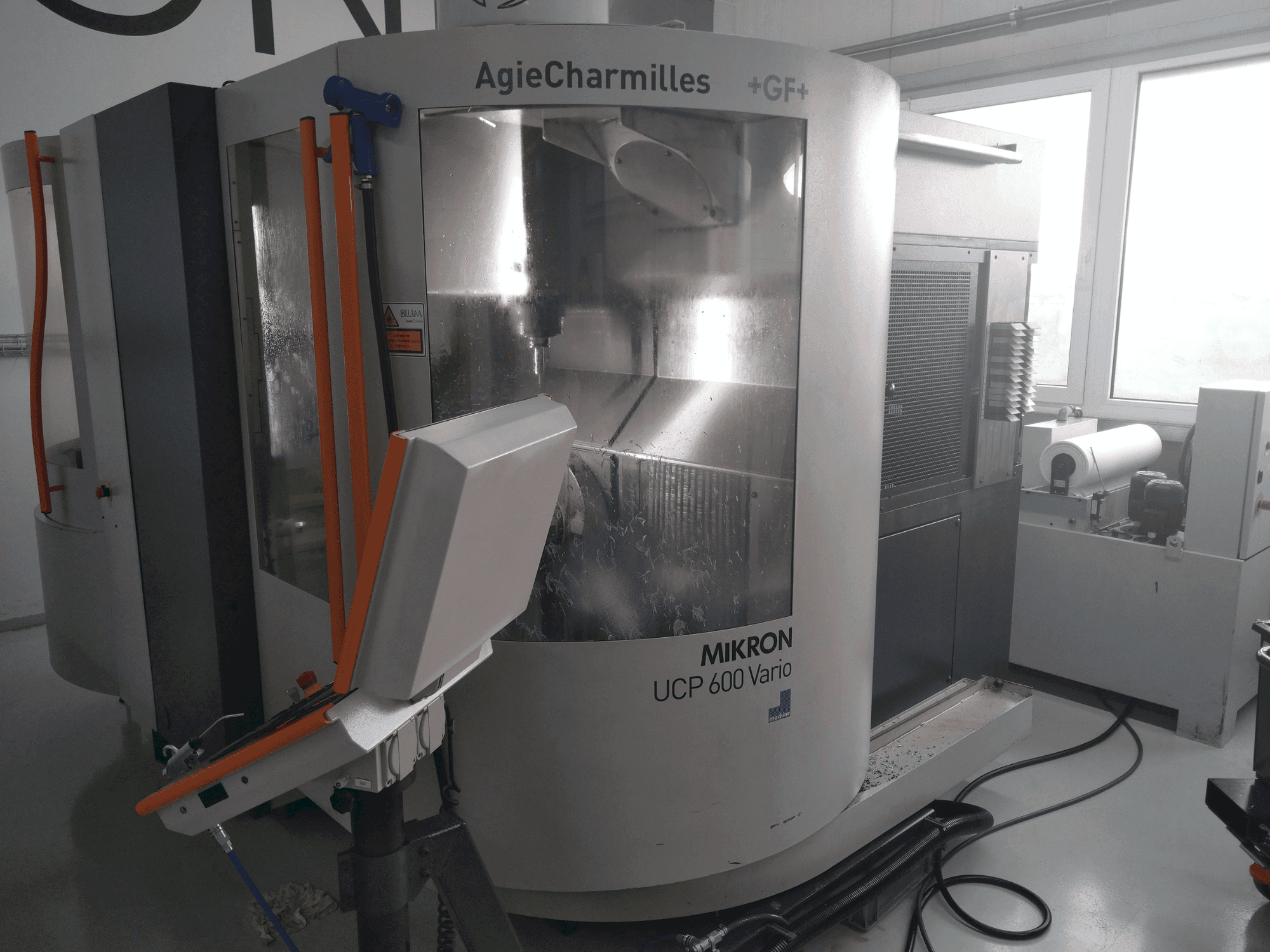 MACHINE_IMG_ALT_FRONT_VIEW