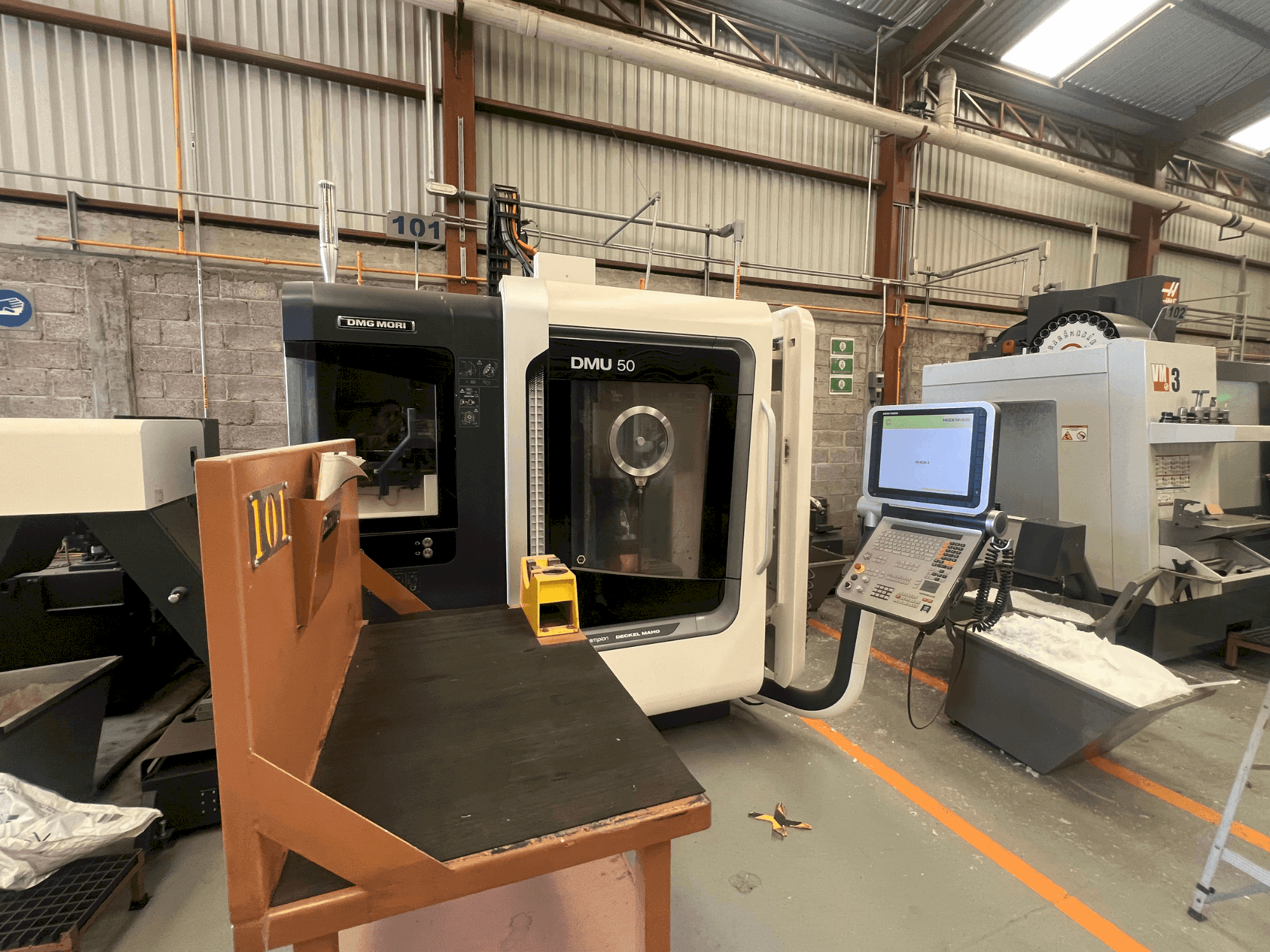 MACHINE_IMG_ALT_FRONT_VIEW