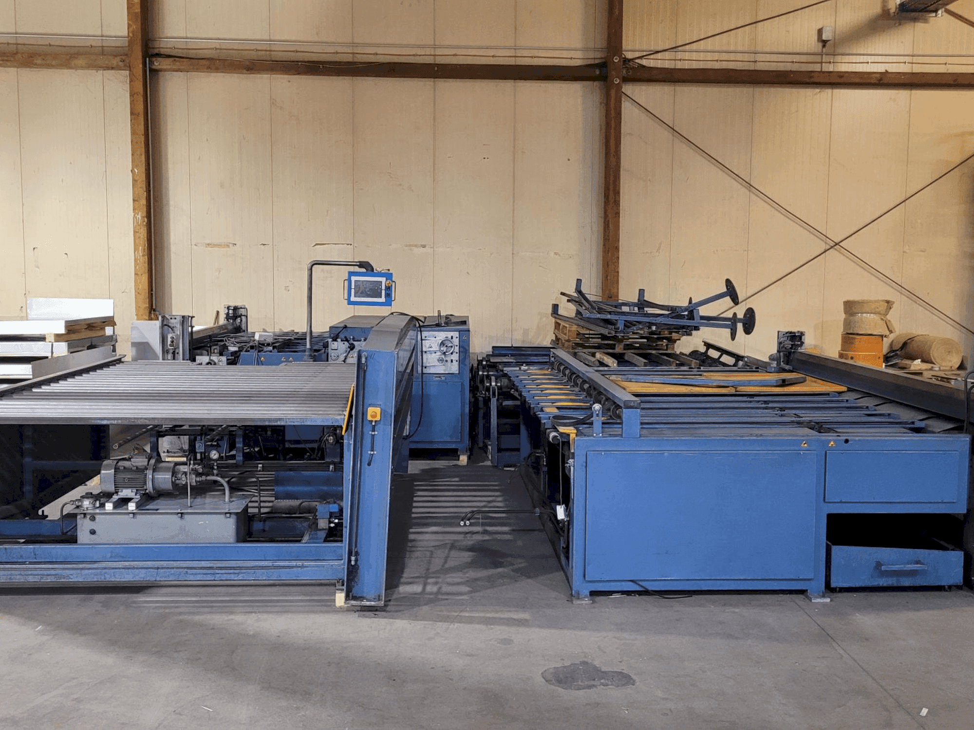MACHINE_IMG_ALT_FRONT_VIEW