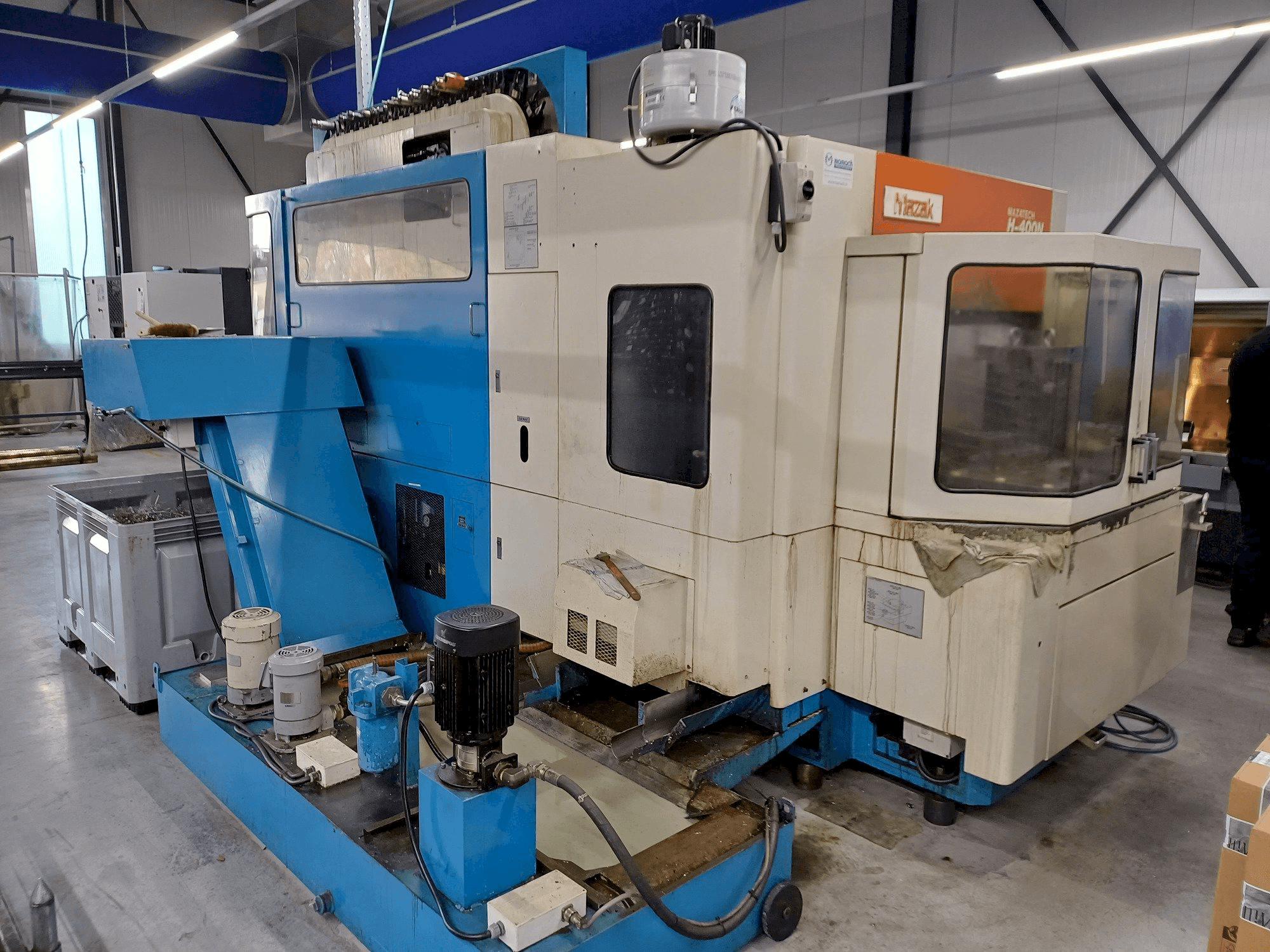 MACHINE_IMG_ALT_FRONT_VIEW