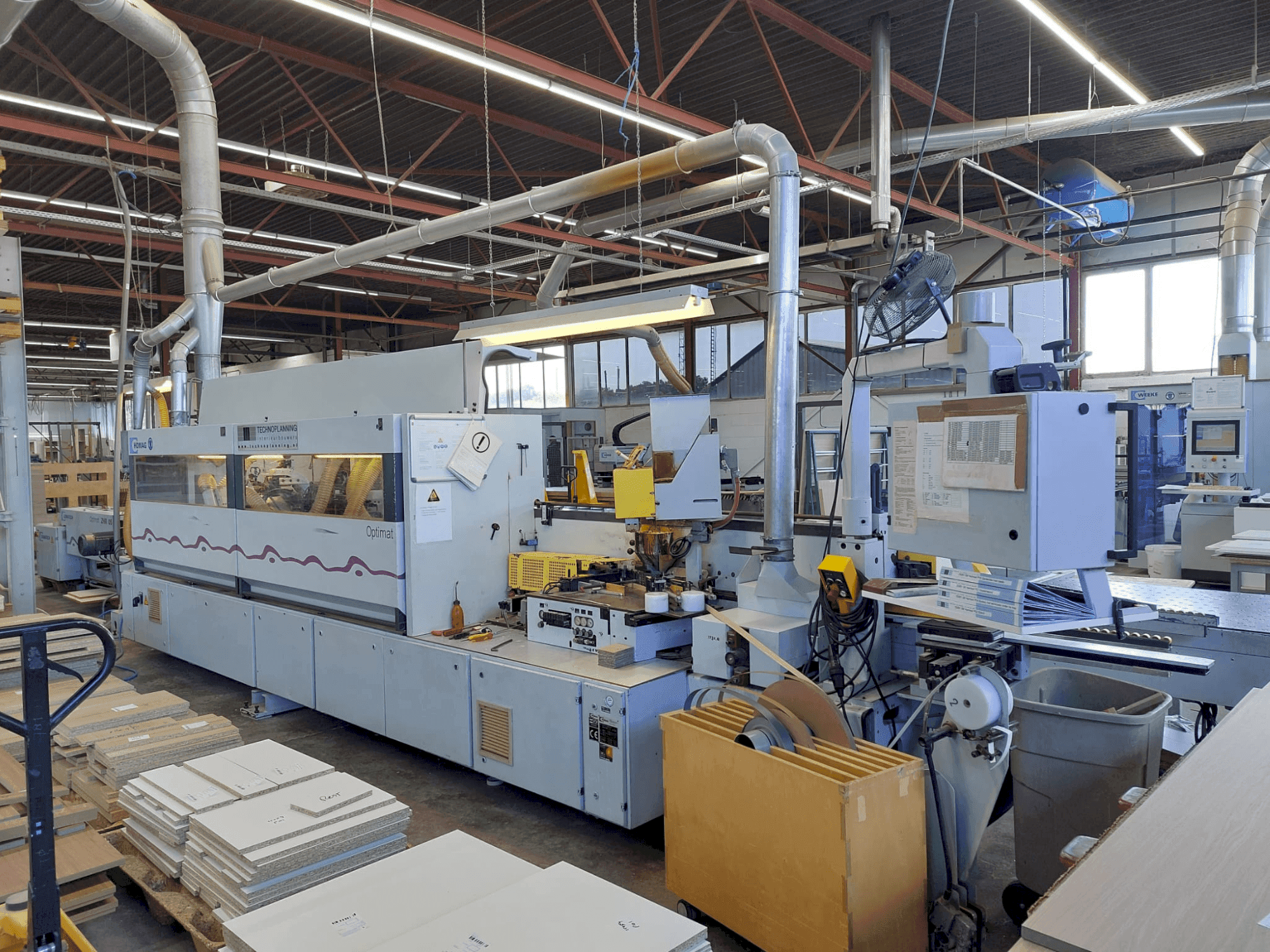 MACHINE_IMG_ALT_FRONT_VIEW