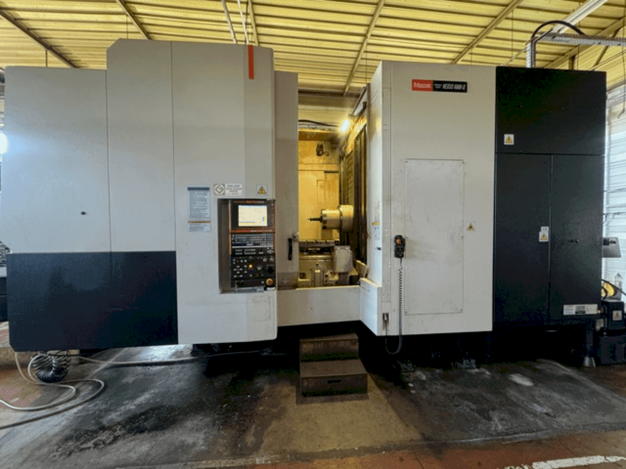 MACHINE_IMG_ALT_FRONT_VIEW