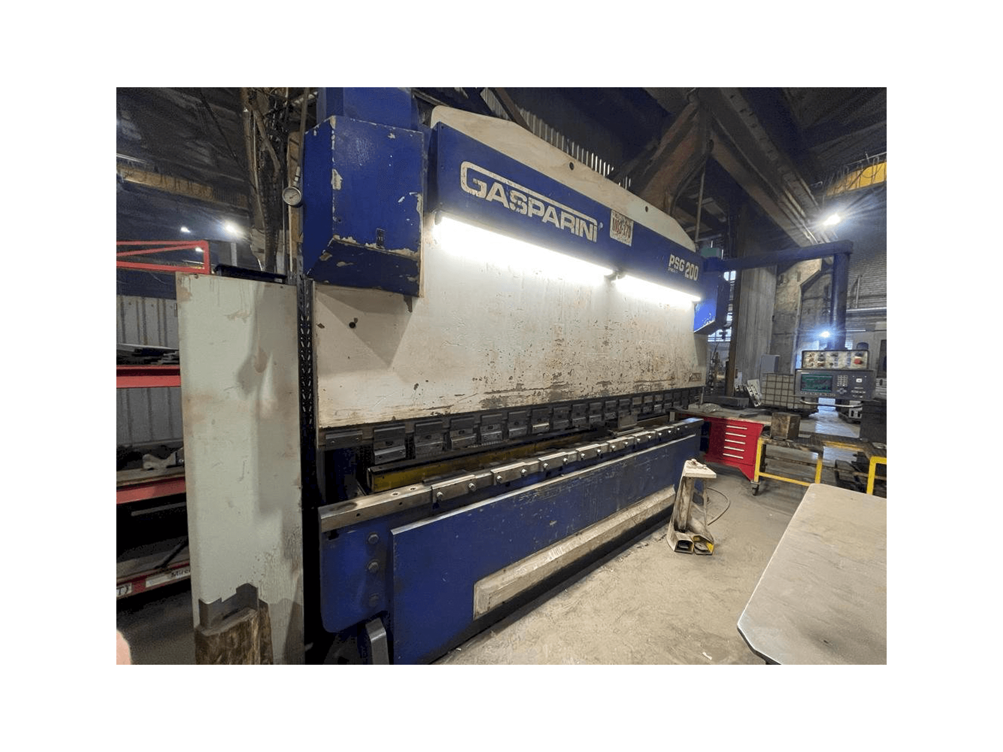 Front view of GASPARINI PSG 200/4000 machine