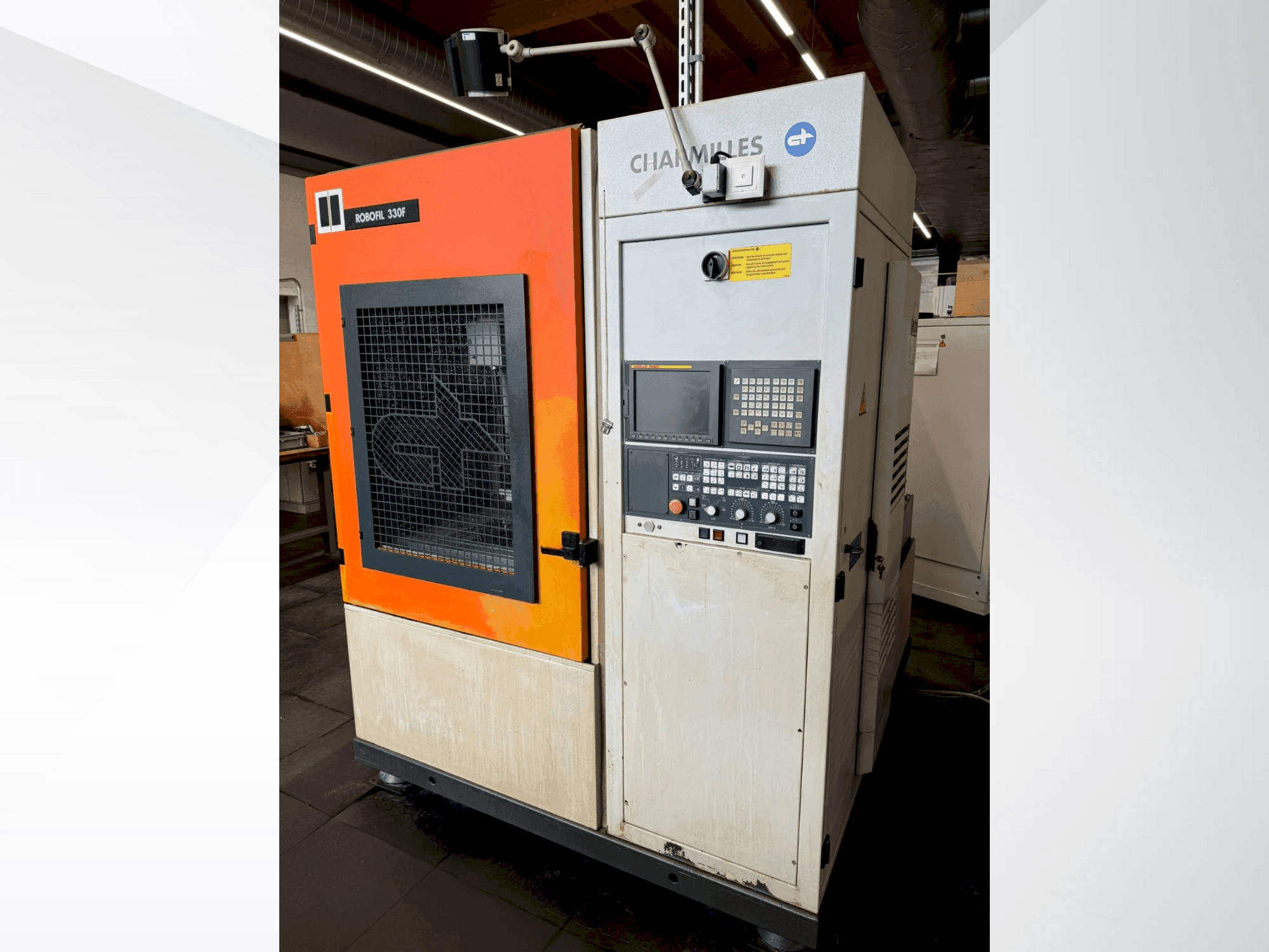 MACHINE_IMG_ALT_FRONT_VIEW