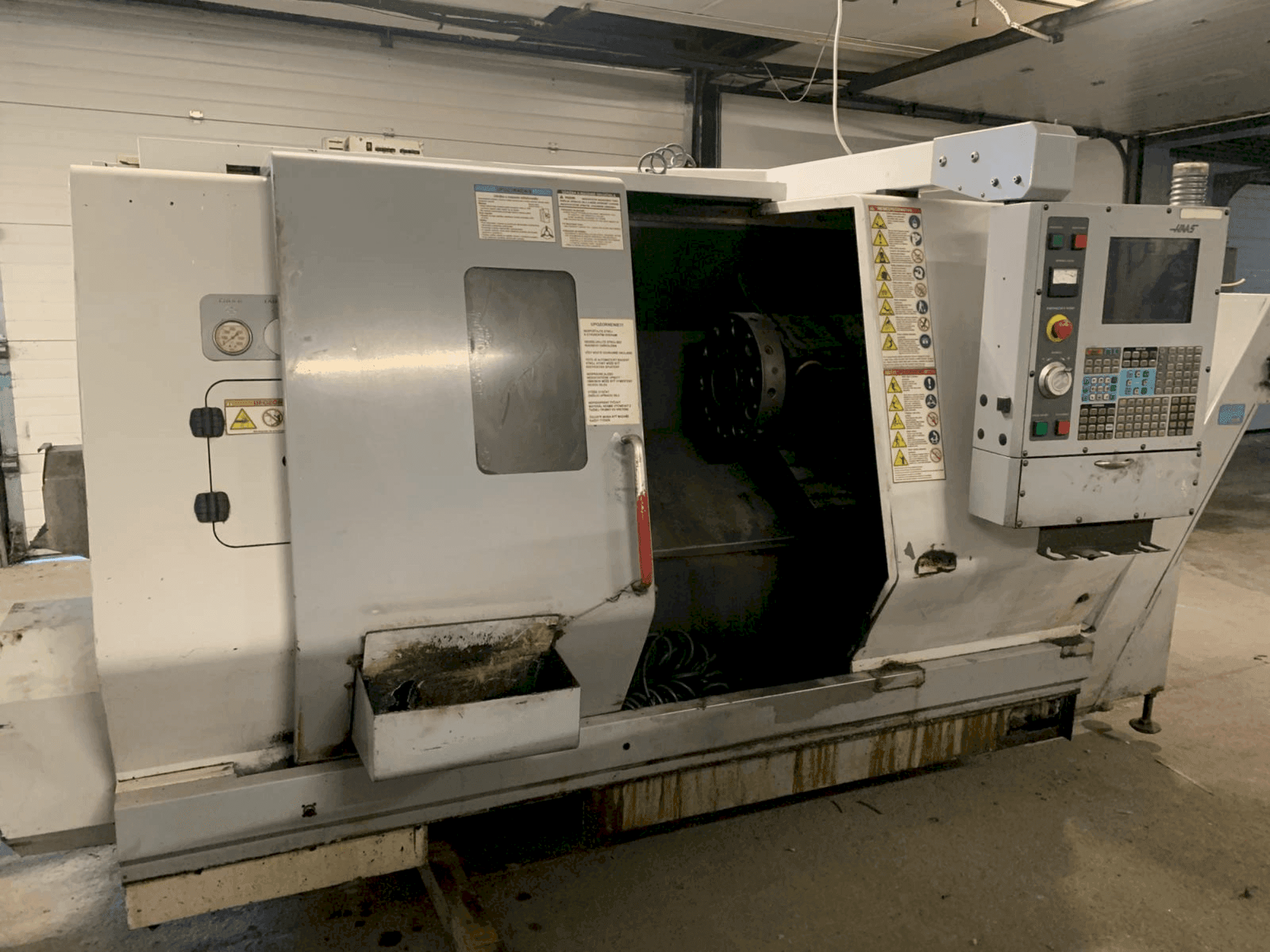MACHINE_IMG_ALT_FRONT_VIEW