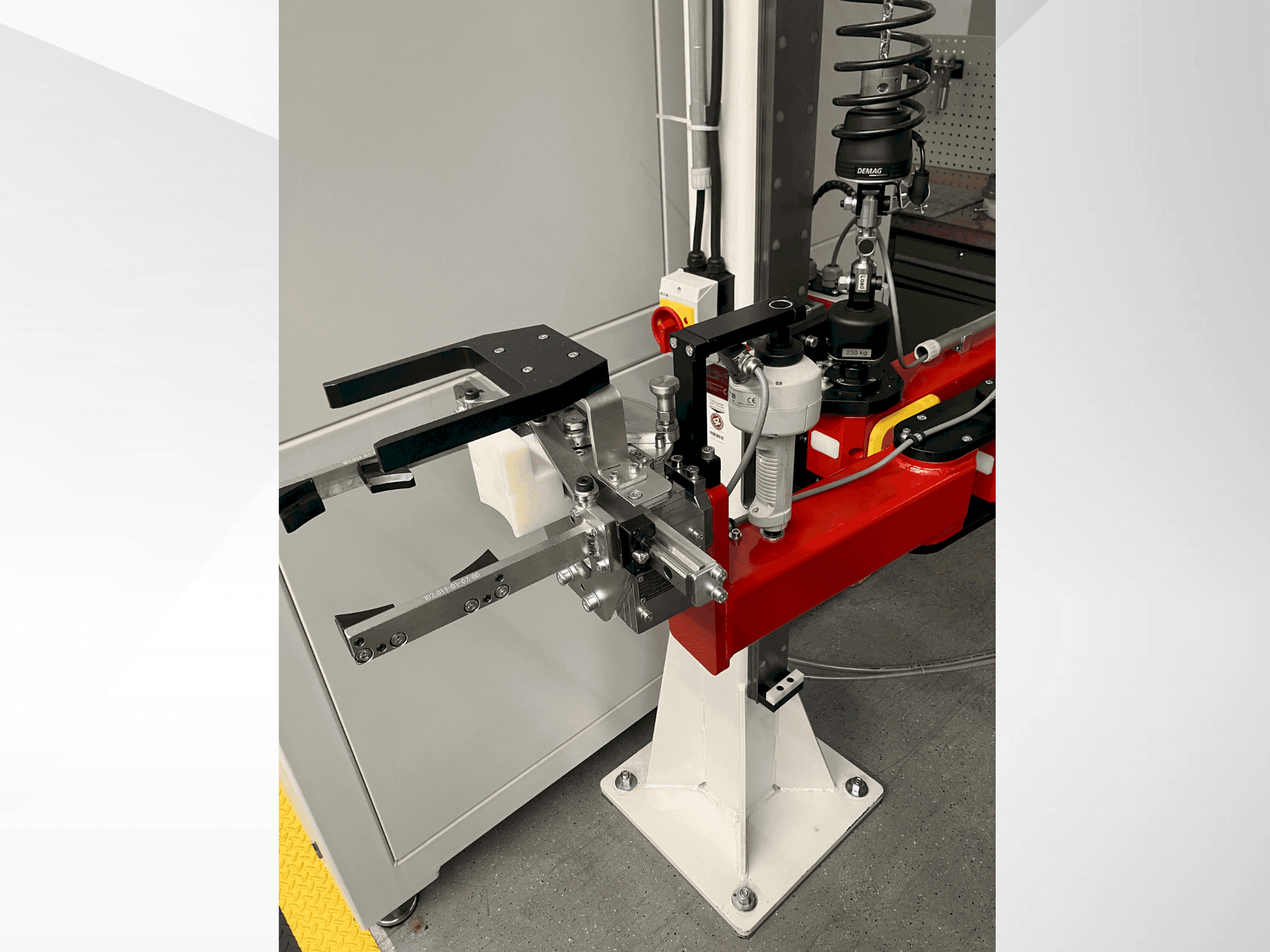 MACHINE_IMG_ALT_FRONT_VIEW