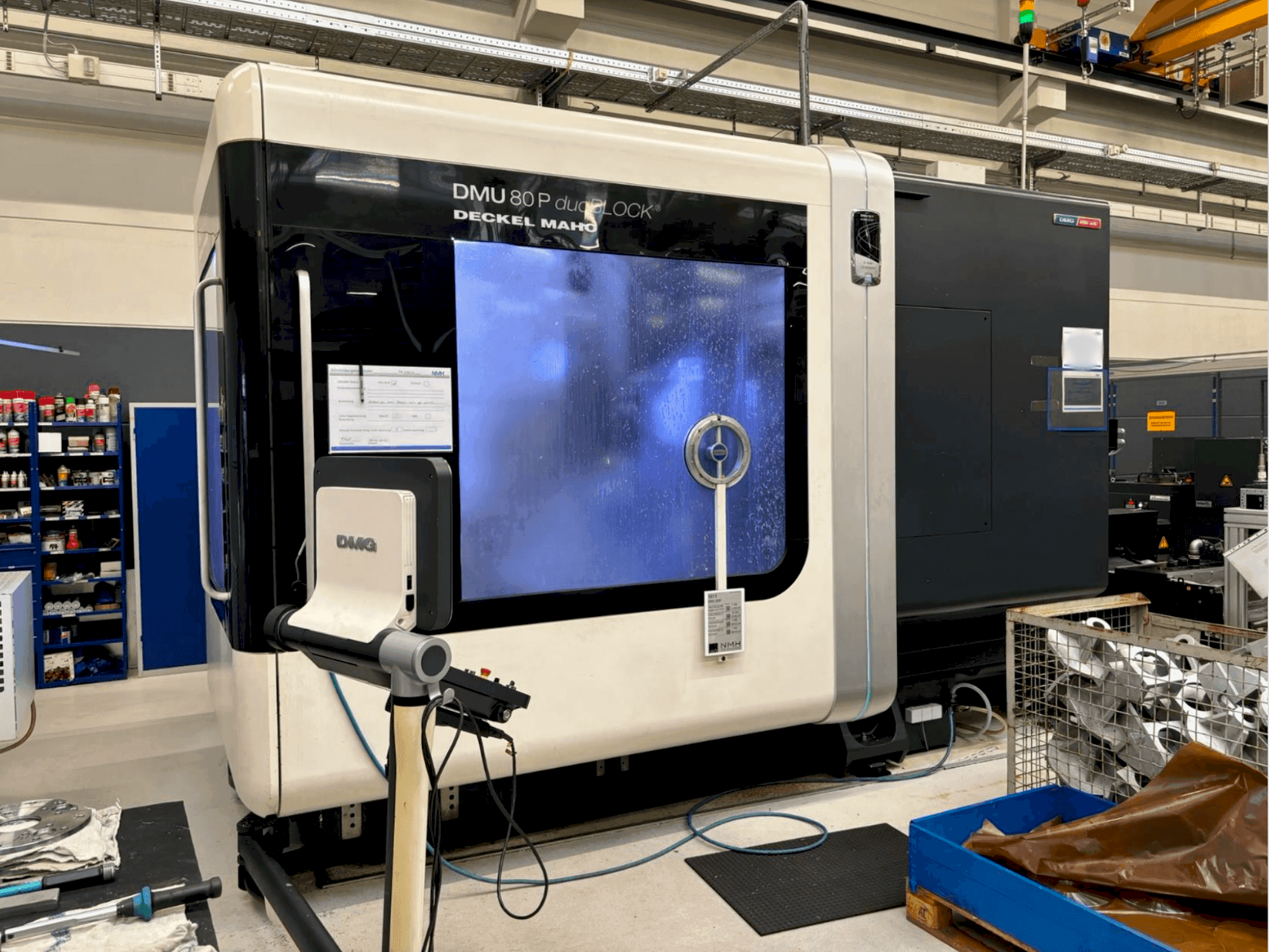 MACHINE_IMG_ALT_FRONT_VIEW