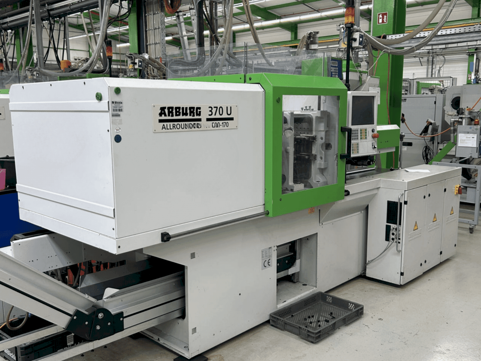MACHINE_IMG_ALT_FRONT_VIEW