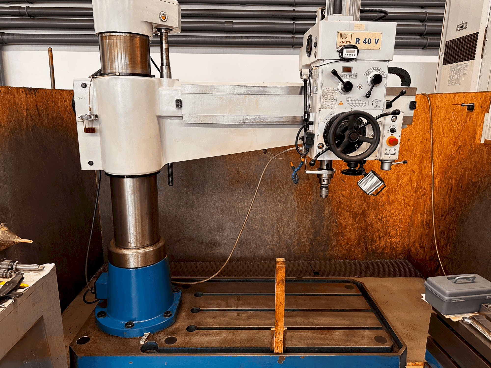 MACHINE_IMG_ALT_FRONT_VIEW