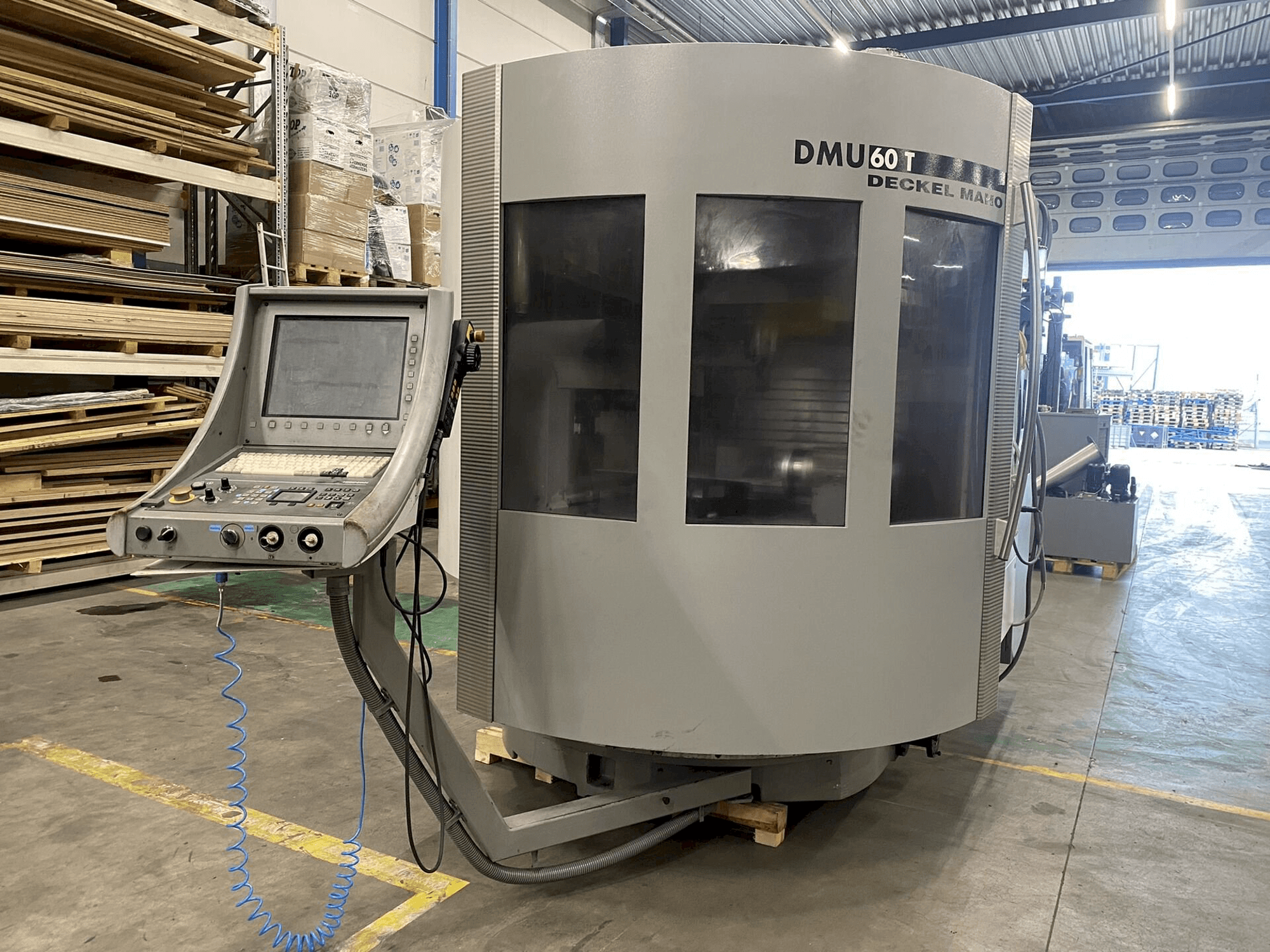 Front view of DECKEL MAHO DMU60T machine