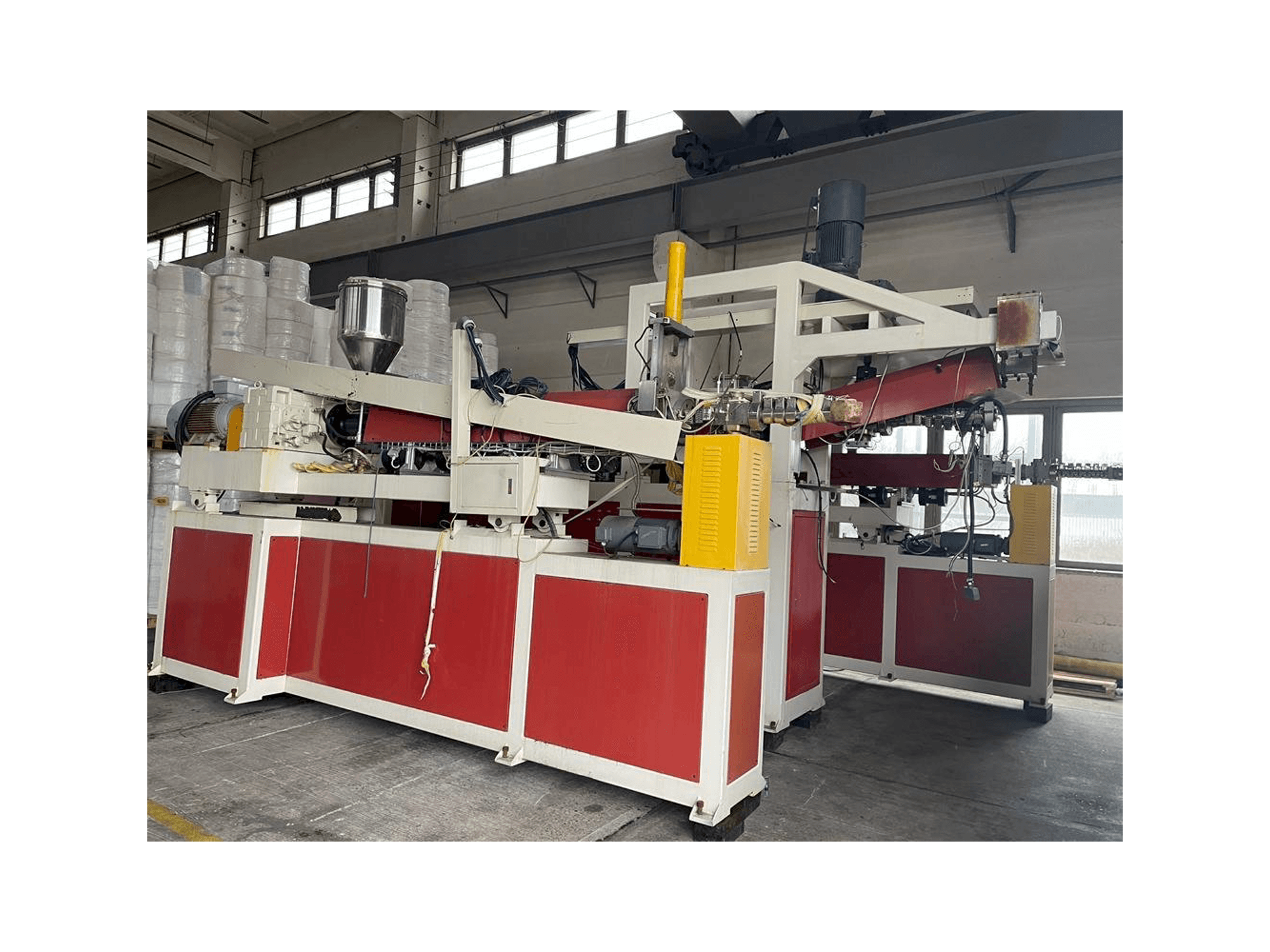 MACHINE_IMG_ALT_FRONT_VIEW