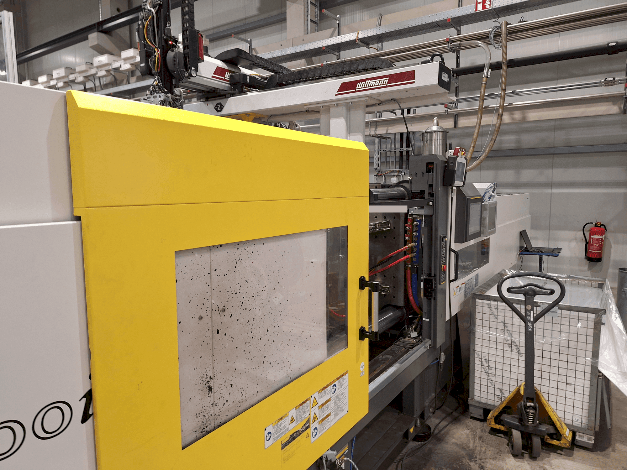 MACHINE_IMG_ALT_FRONT_VIEW